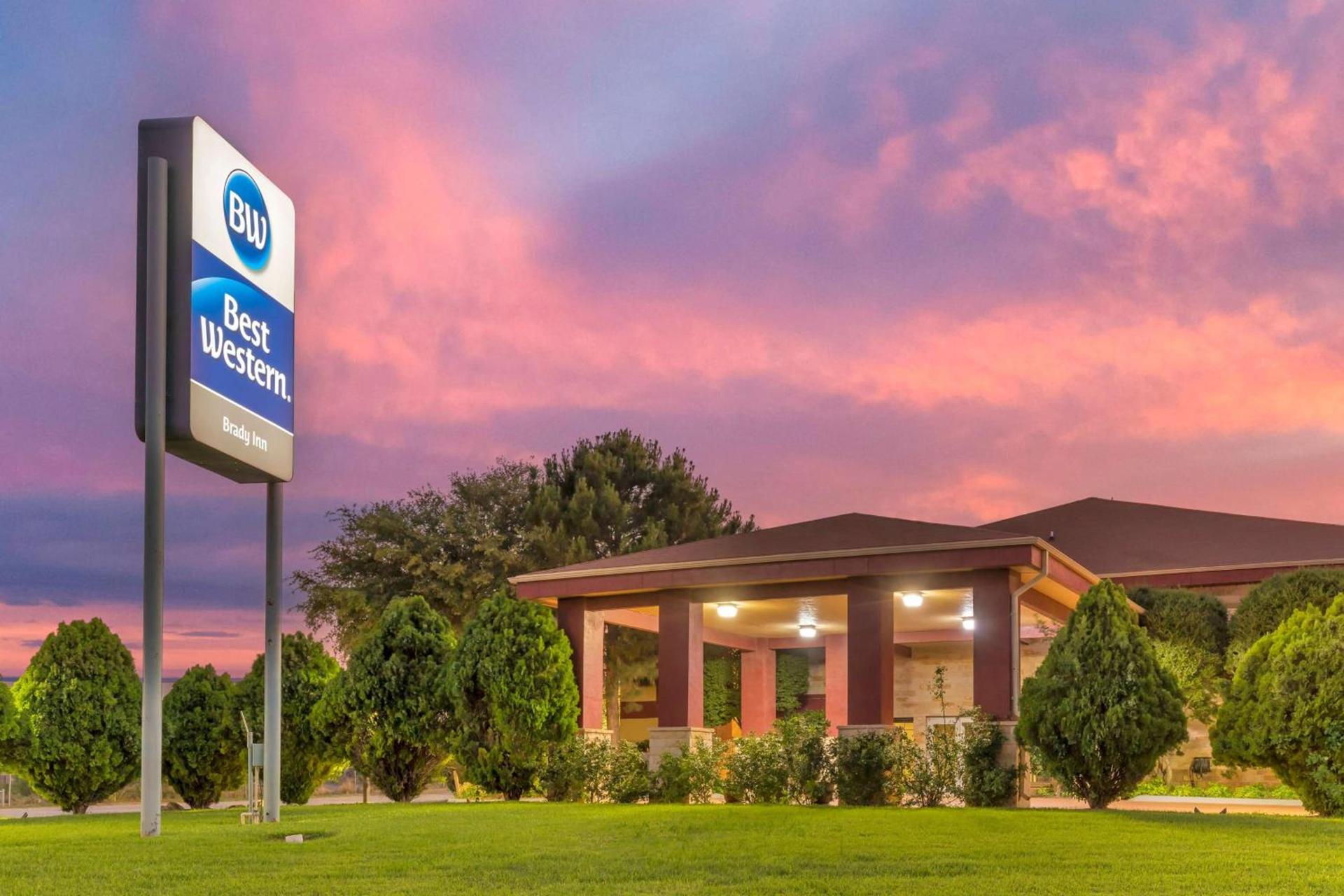 Best Western Brady Inn photo 7