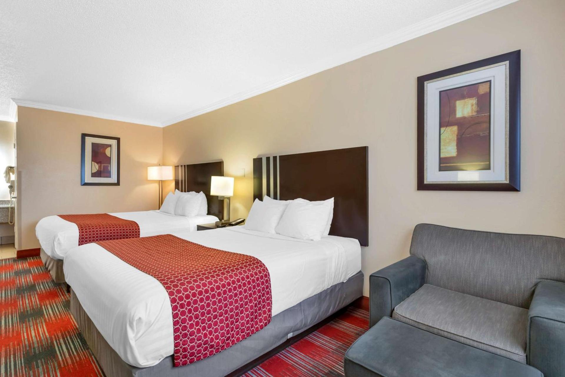 Best Western Brady Inn photo 12