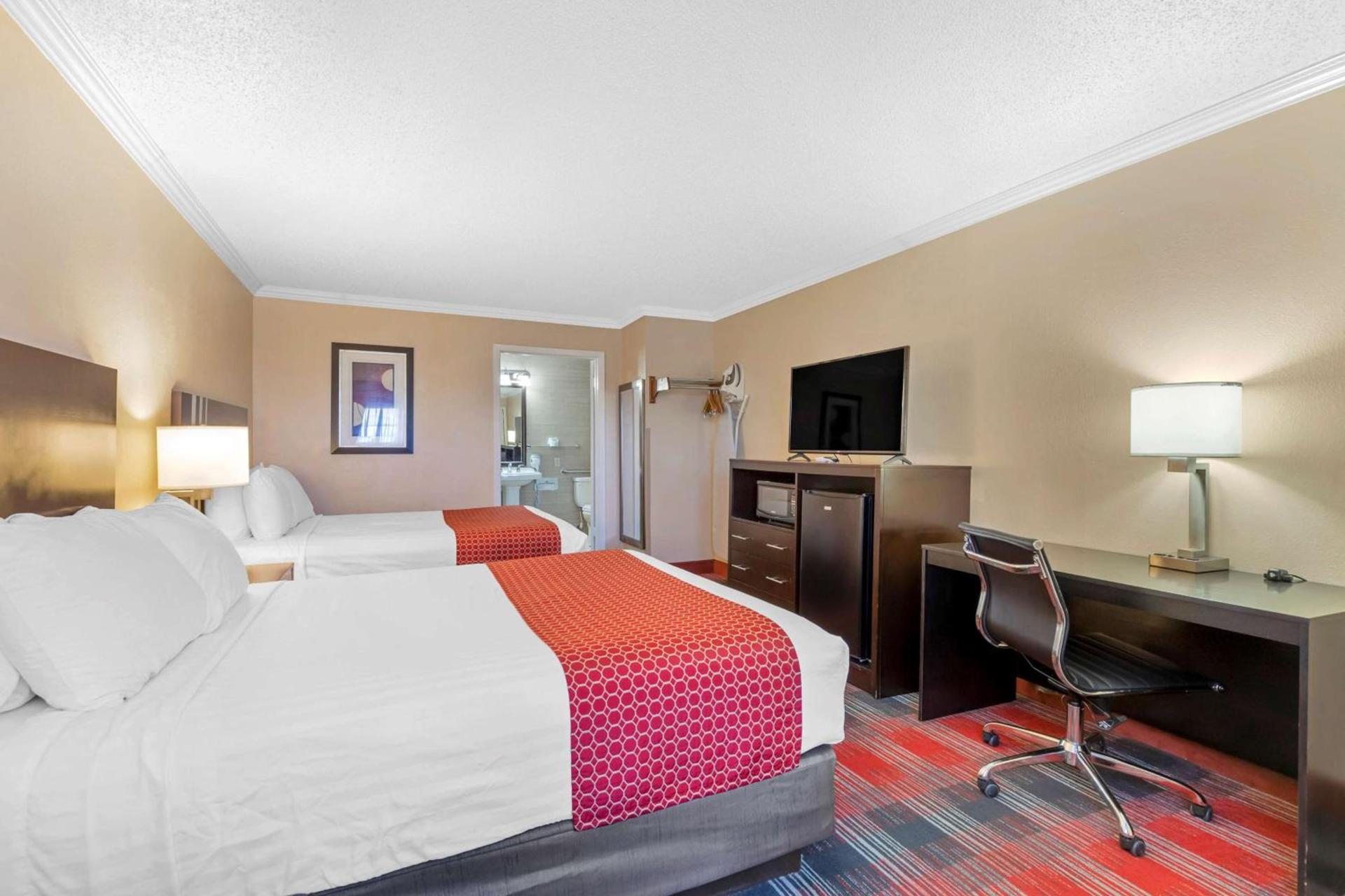 Best Western Brady Inn photo 15