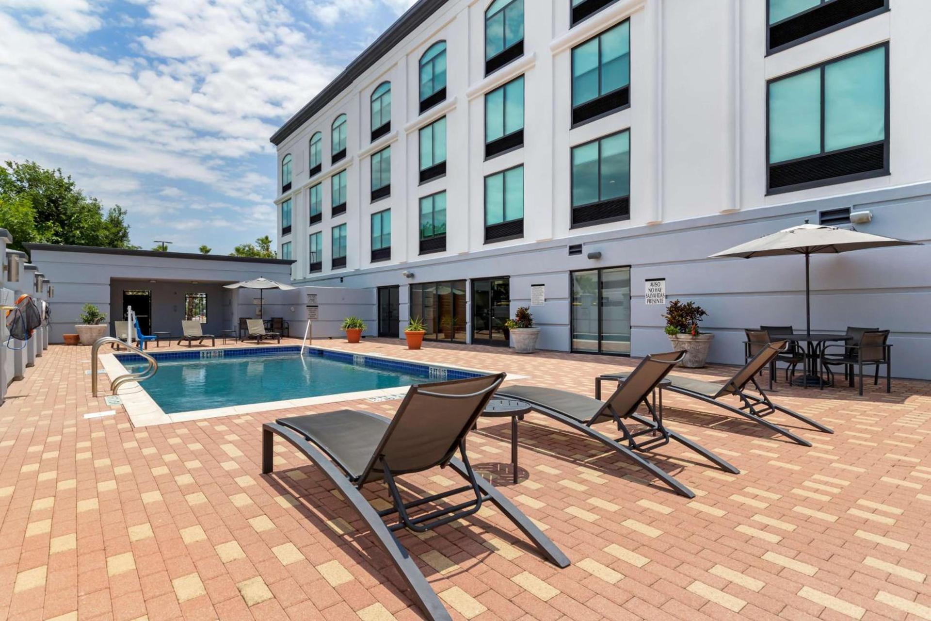 Best Western Plus McAllen Airport Hotel photo 2