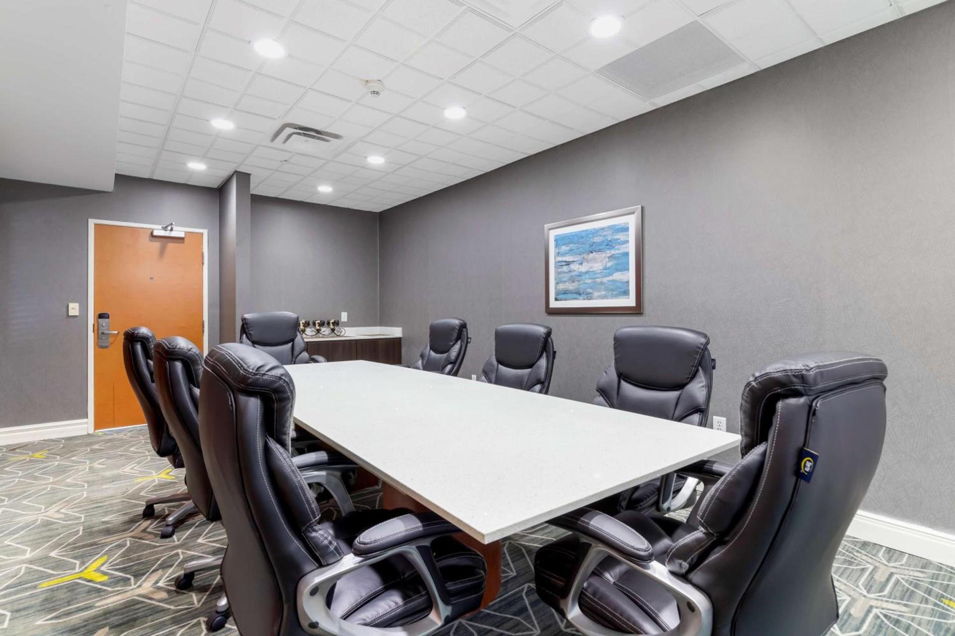 Best Western Plus McAllen Airport Hotel photo 30