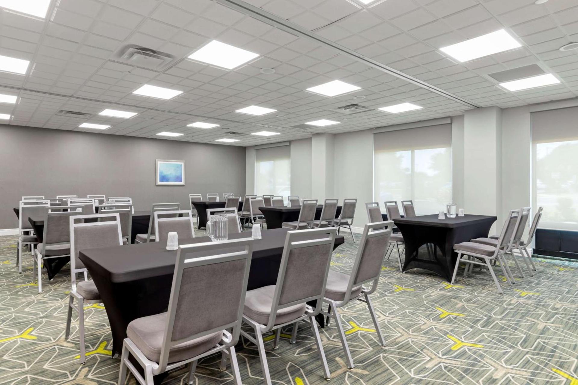 Best Western Plus McAllen Airport Hotel photo 36
