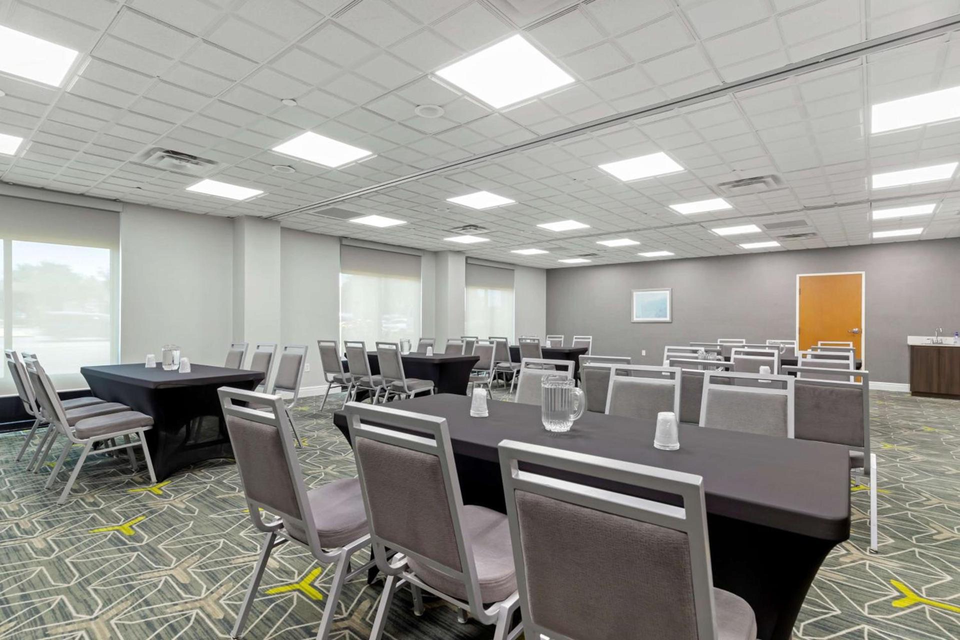 Best Western Plus McAllen Airport Hotel photo 31