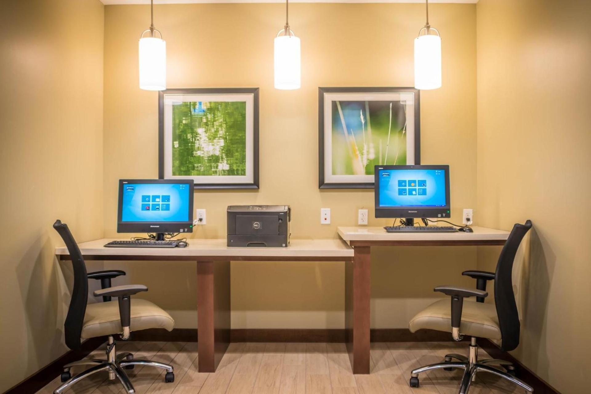 Staybridge Suites Sacramento-Folsom by IHG photo 30