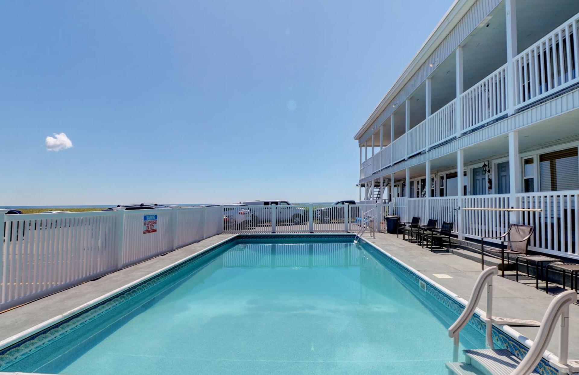 On the Beach Motel photo 42