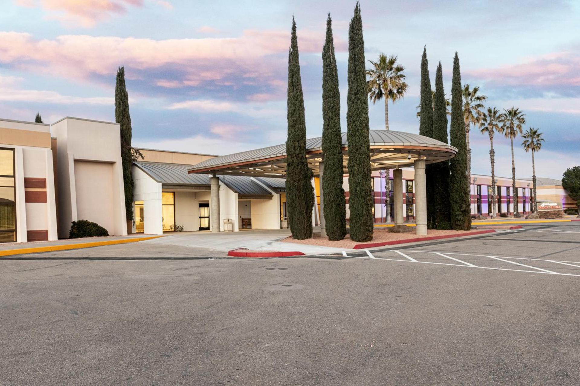 Apache Gold Resort Hotel & Casino photo 37