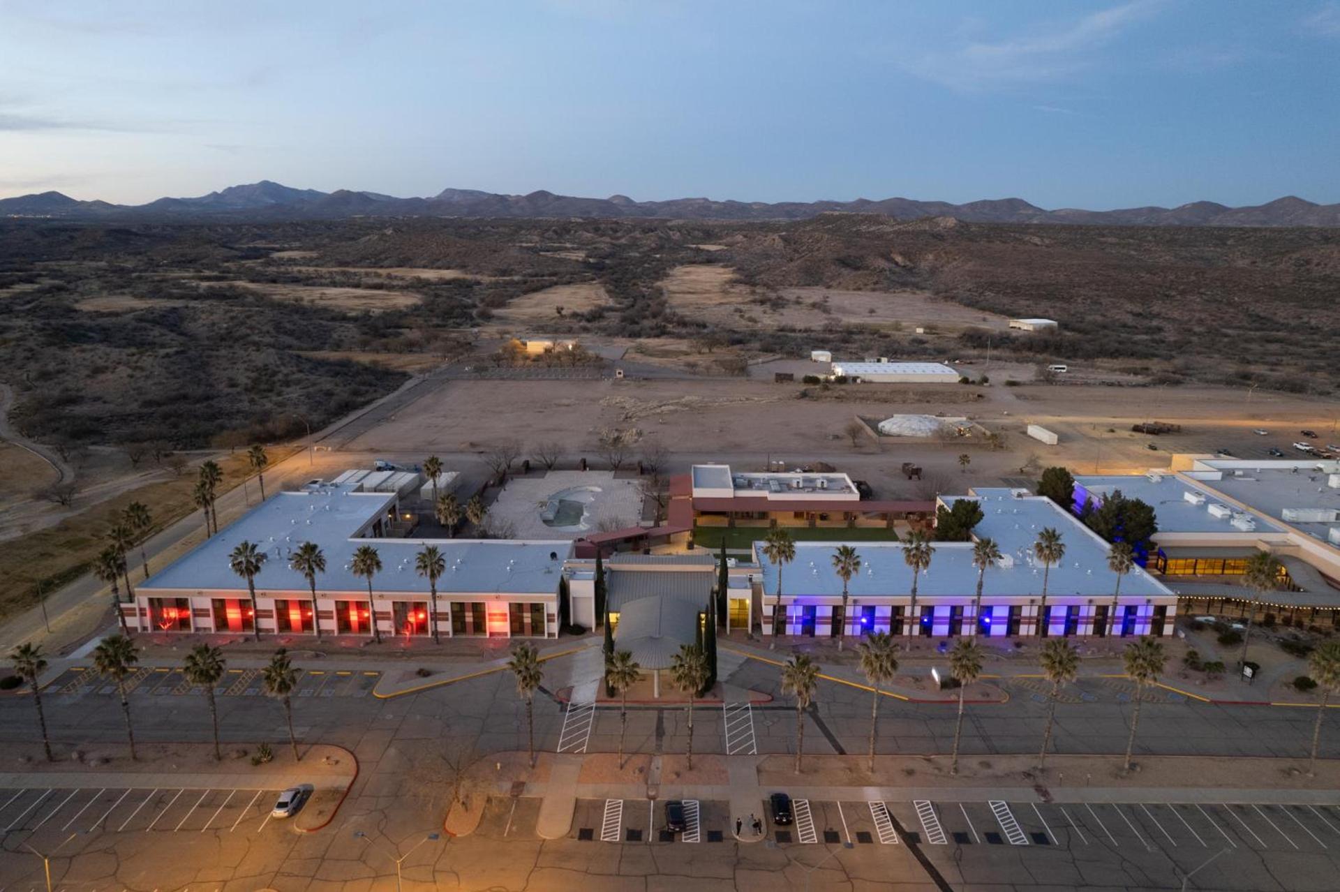 Apache Gold Resort Hotel & Casino photo 40