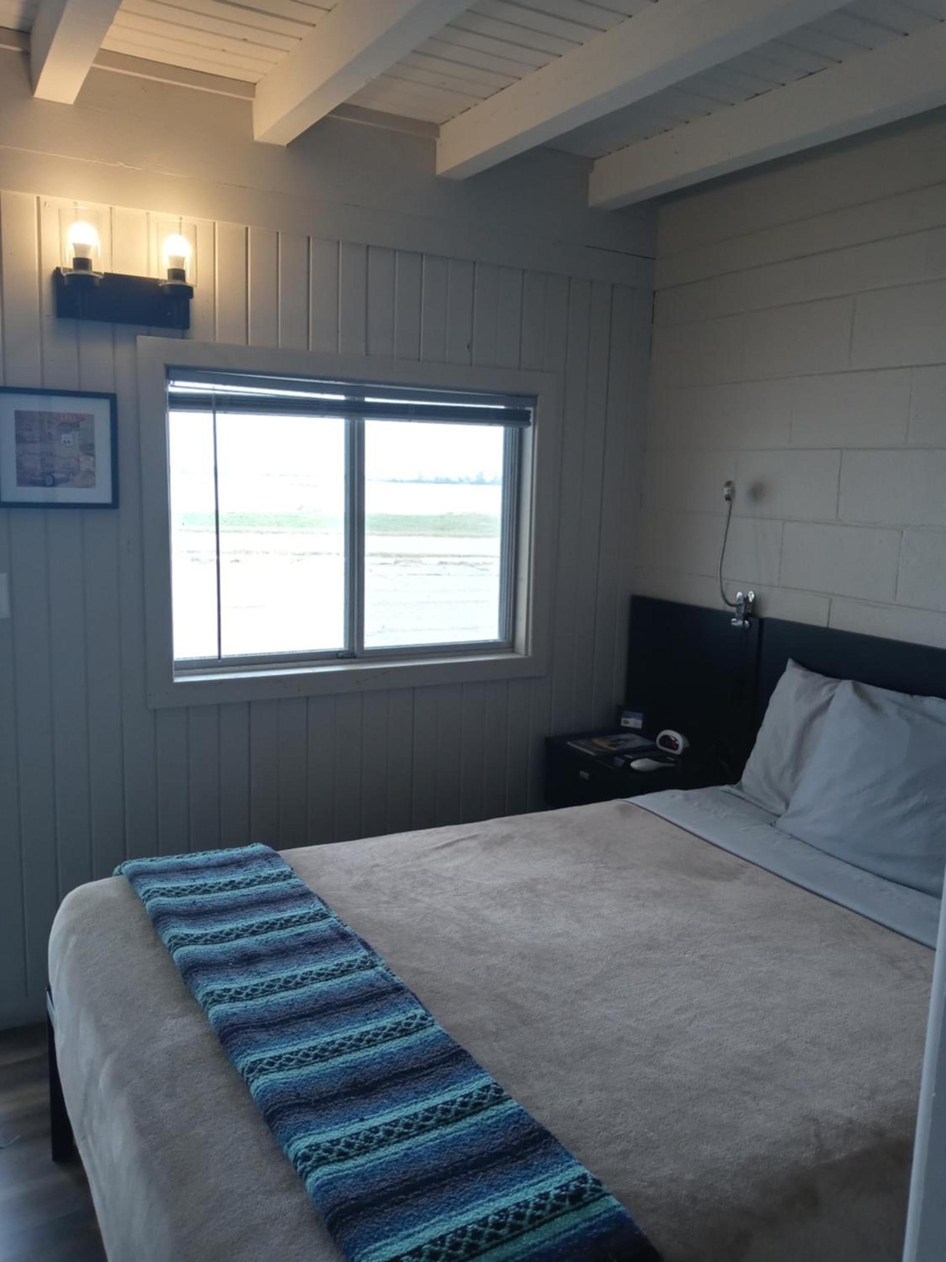 The Cedar Motel photo 6