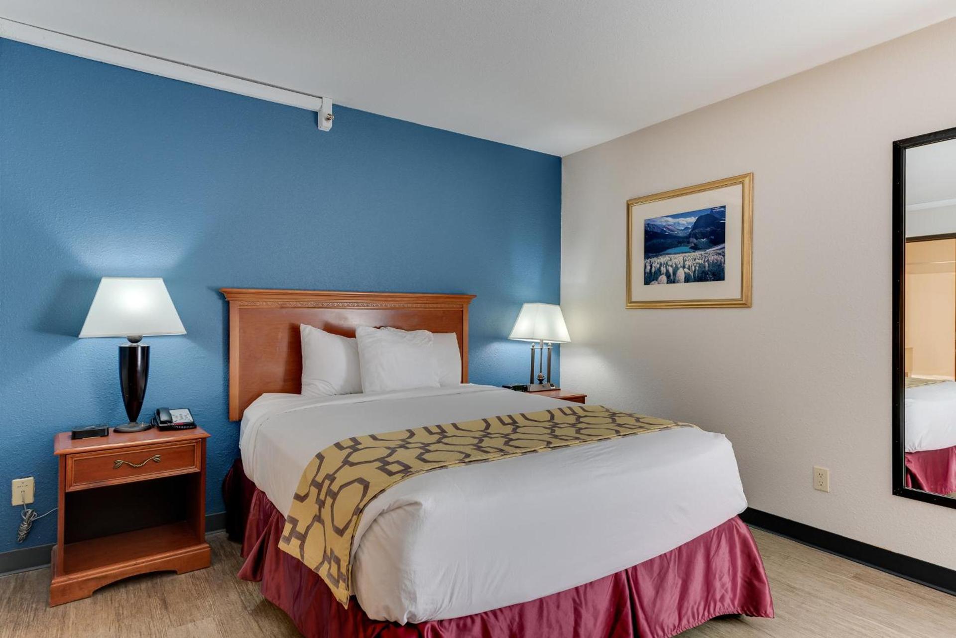 Baymont by Wyndham Salida photo 79