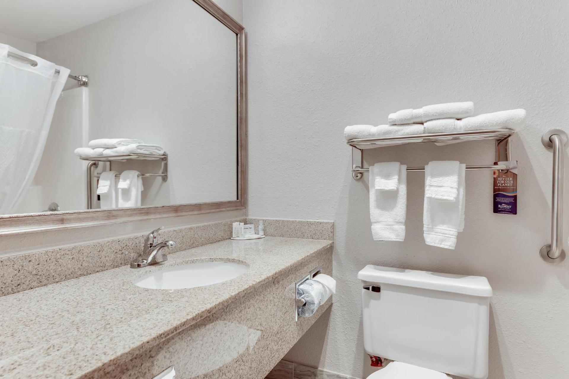 Baymont by Wyndham Salida photo 95