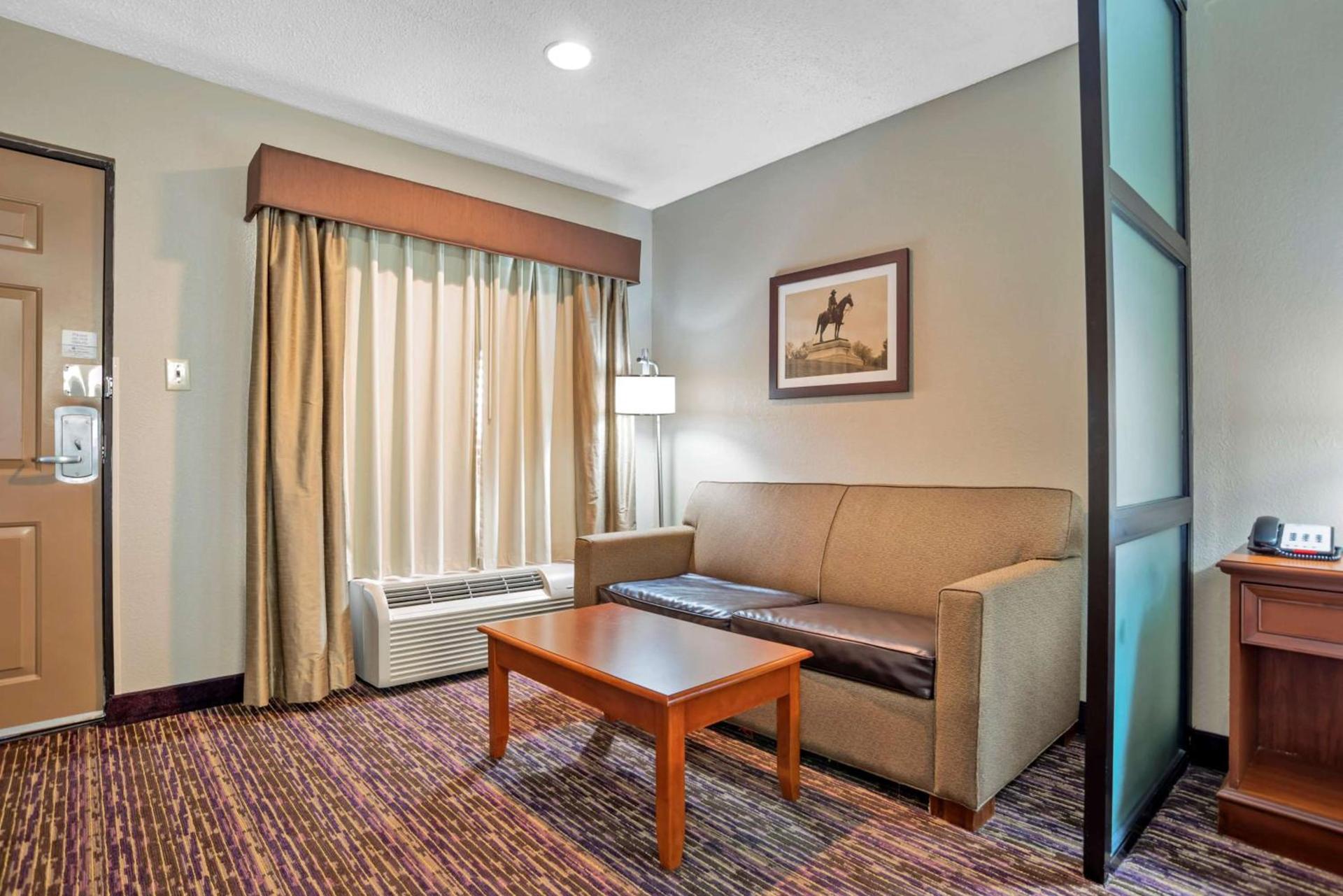 Best Western Vicksburg photo 14