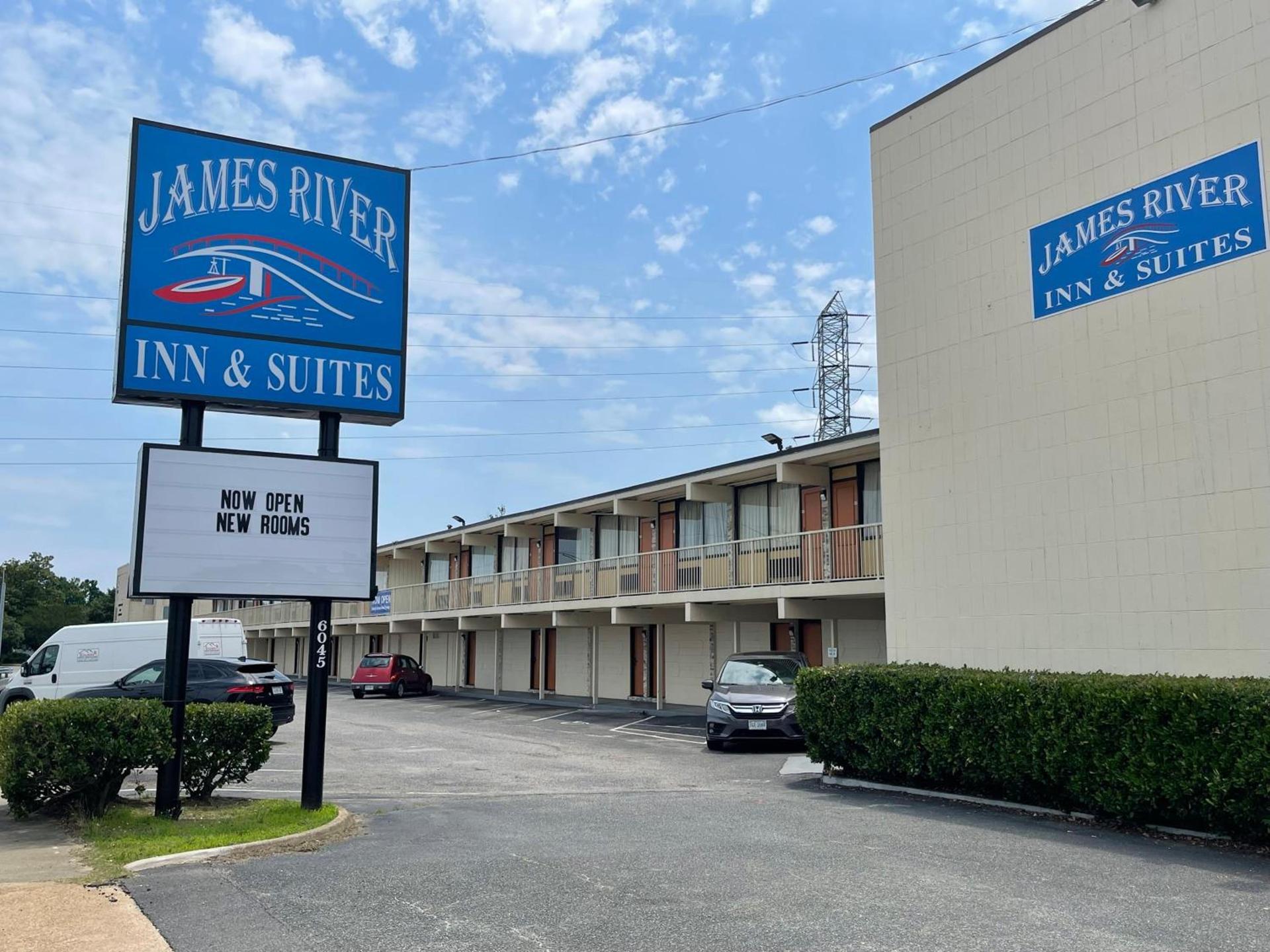 James River Inn & Suites photo 1