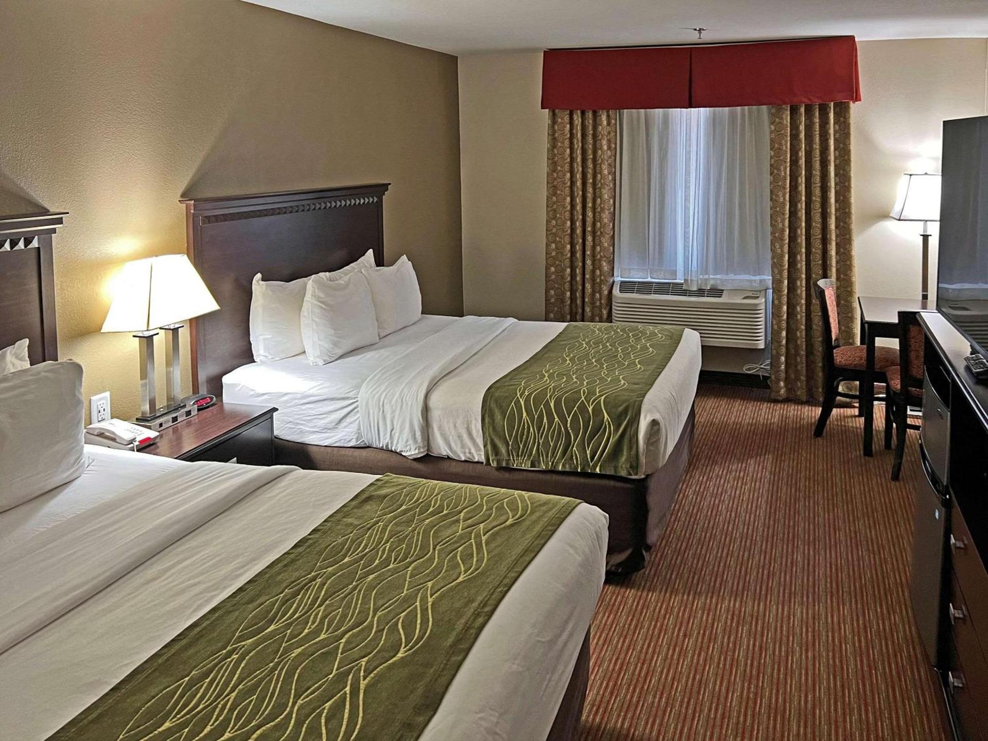 Comfort Inn Phoenix Central City photo 13
