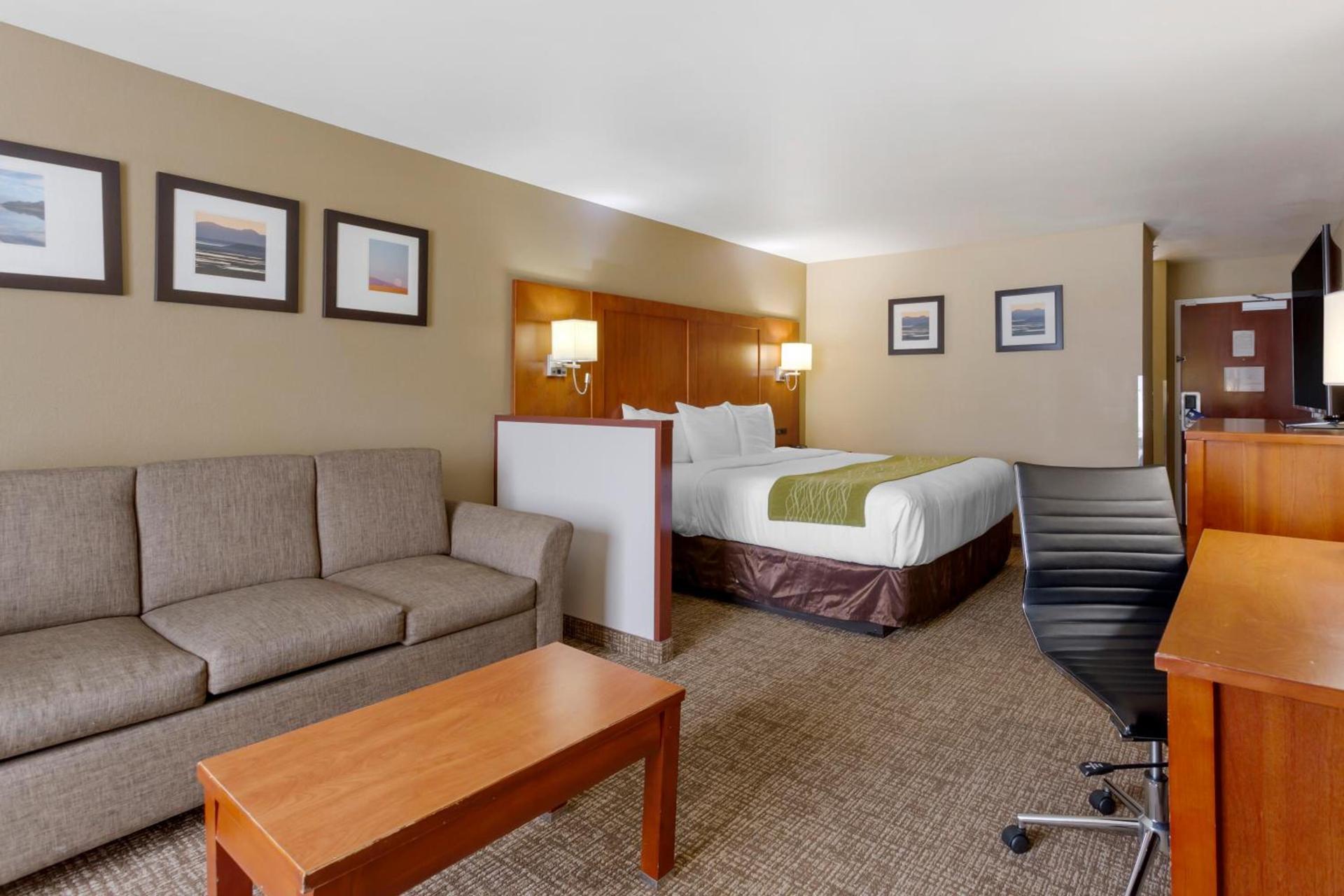 Comfort Inn & Suites Woods Cross - Salt Lake City North photo 55