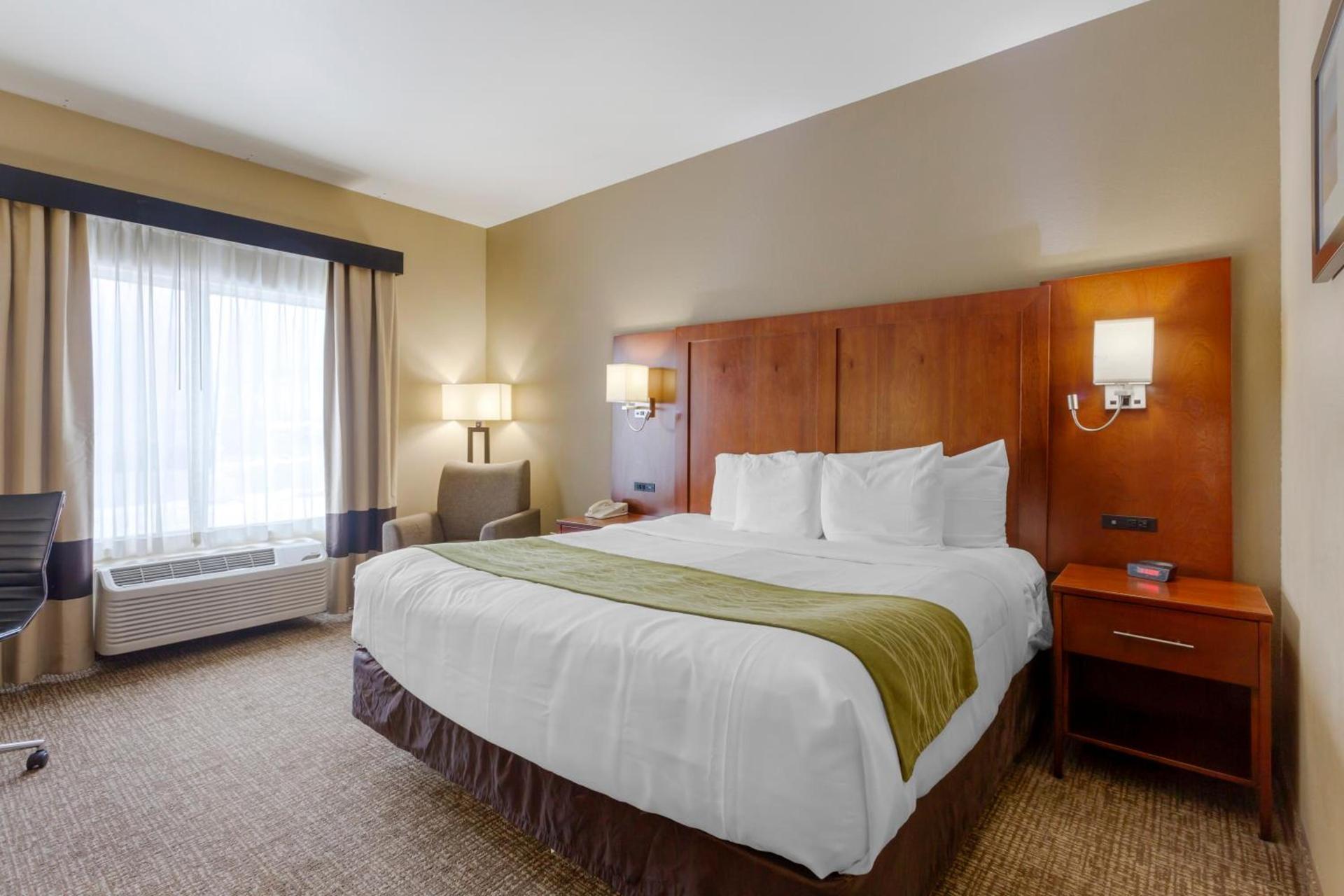 Comfort Inn & Suites Woods Cross - Salt Lake City North photo 56