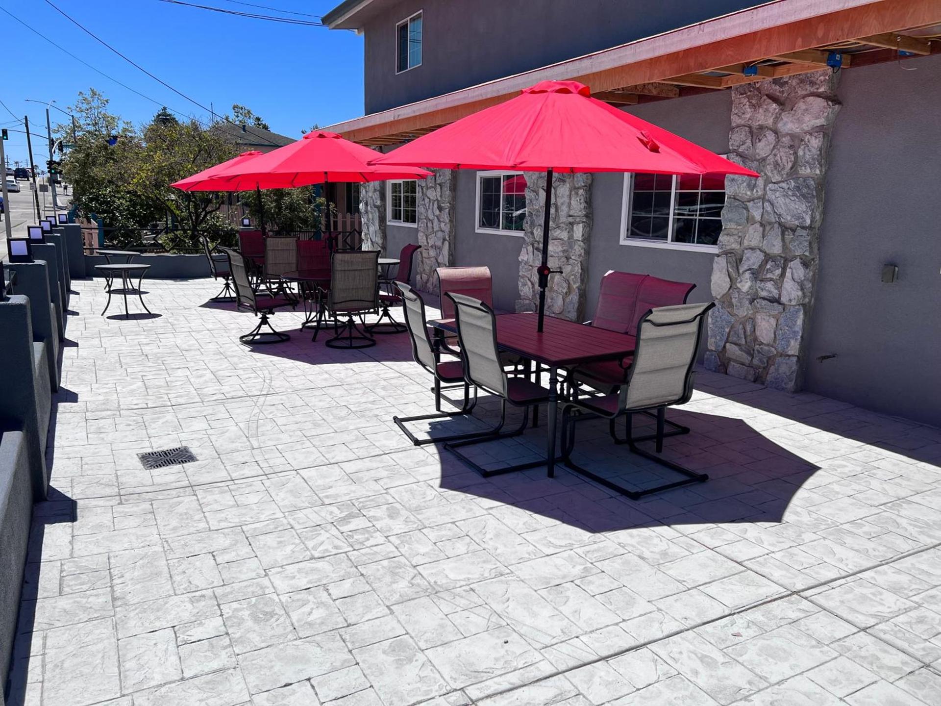 Surf City Inn & Suites photo 7