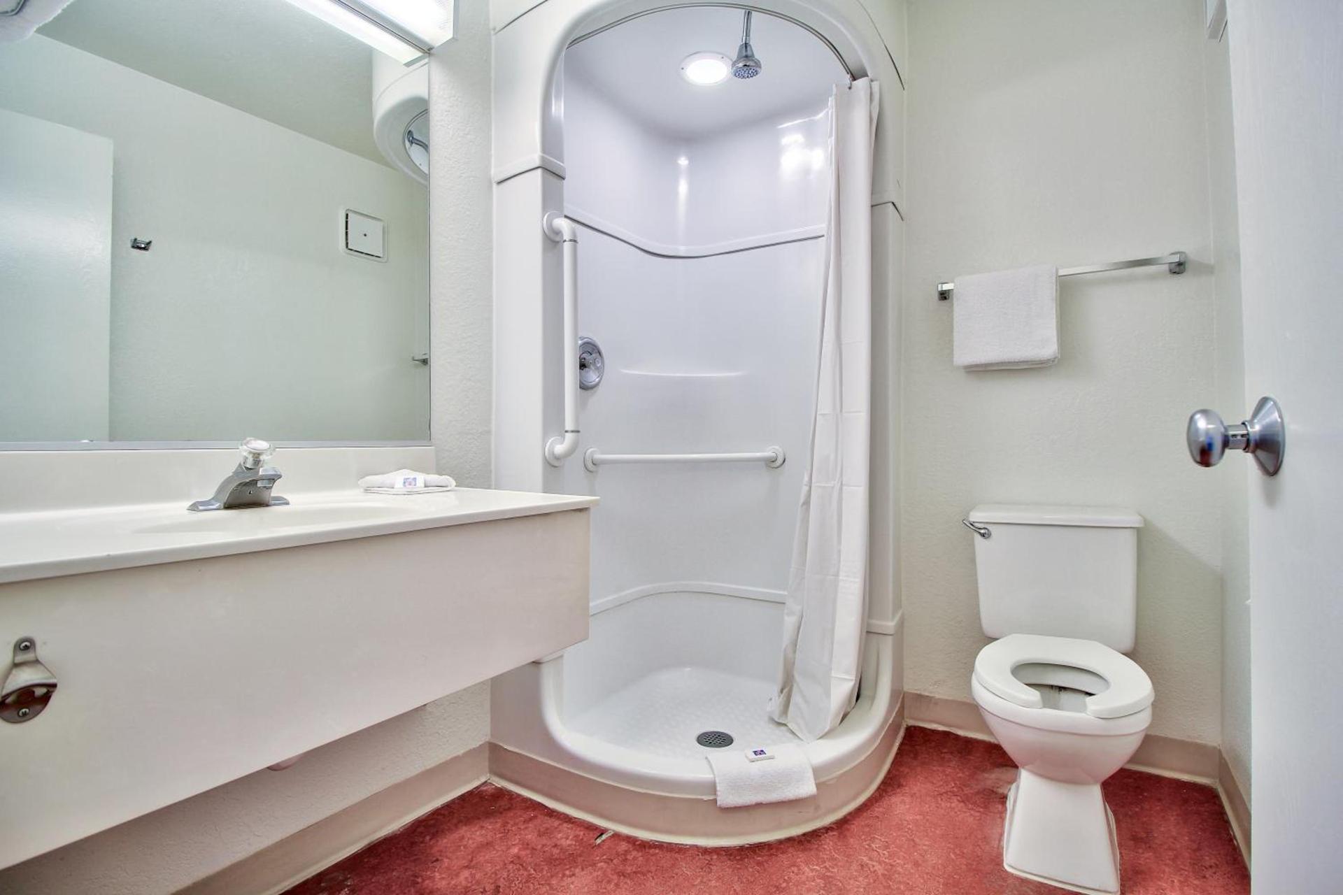Motel 6-Nogales, AZ - Mariposa Road photo 28