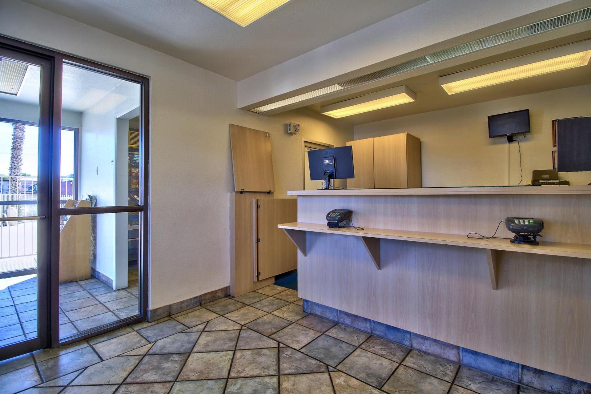 Motel 6-Nogales, AZ - Mariposa Road photo 34
