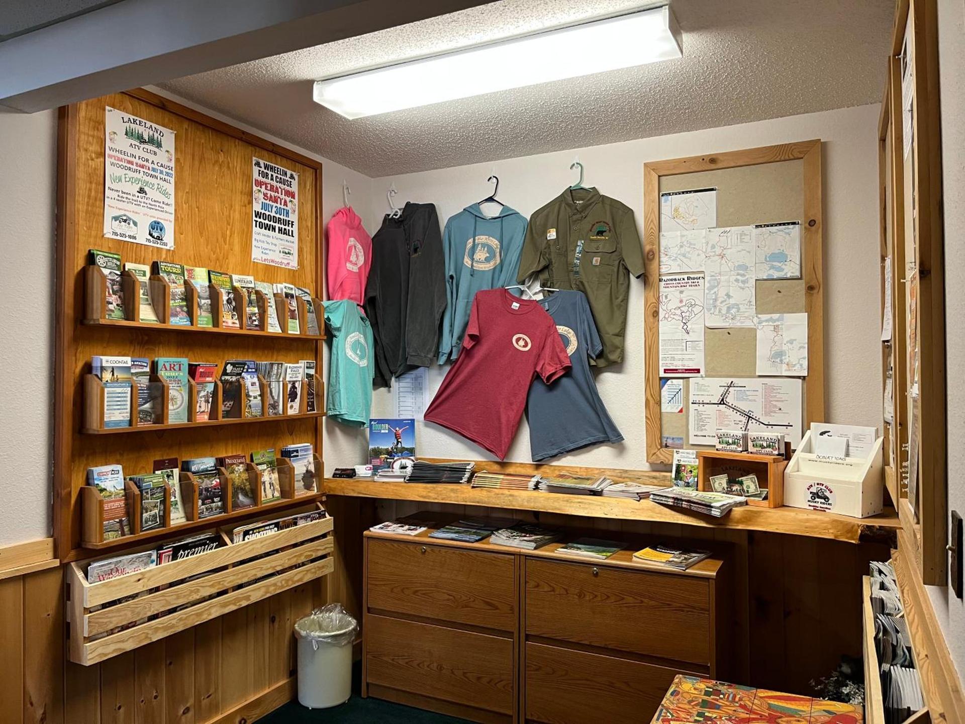 Boulder Bear Motor Lodge photo 28