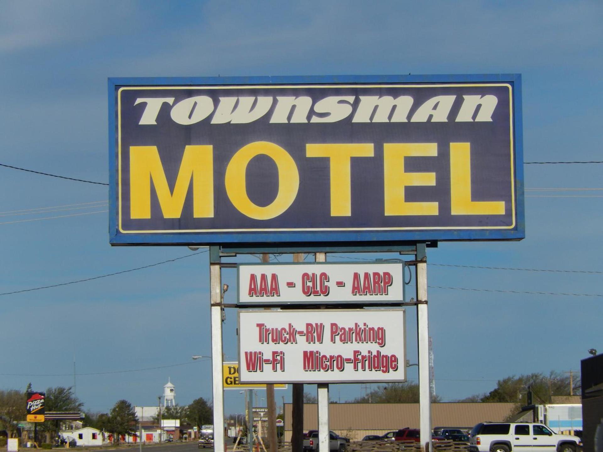 Townsman Motel photo 10