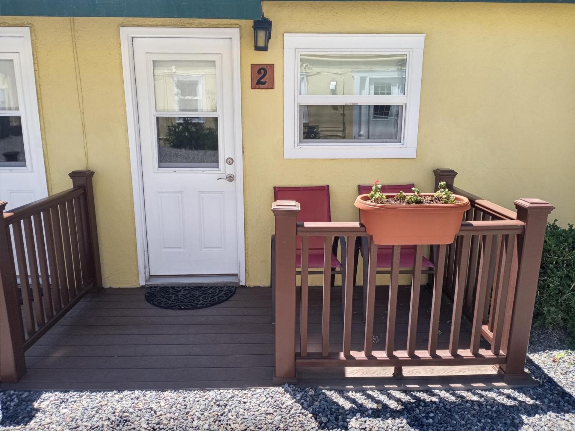 Yellowstone Riverside Cottages photo 98