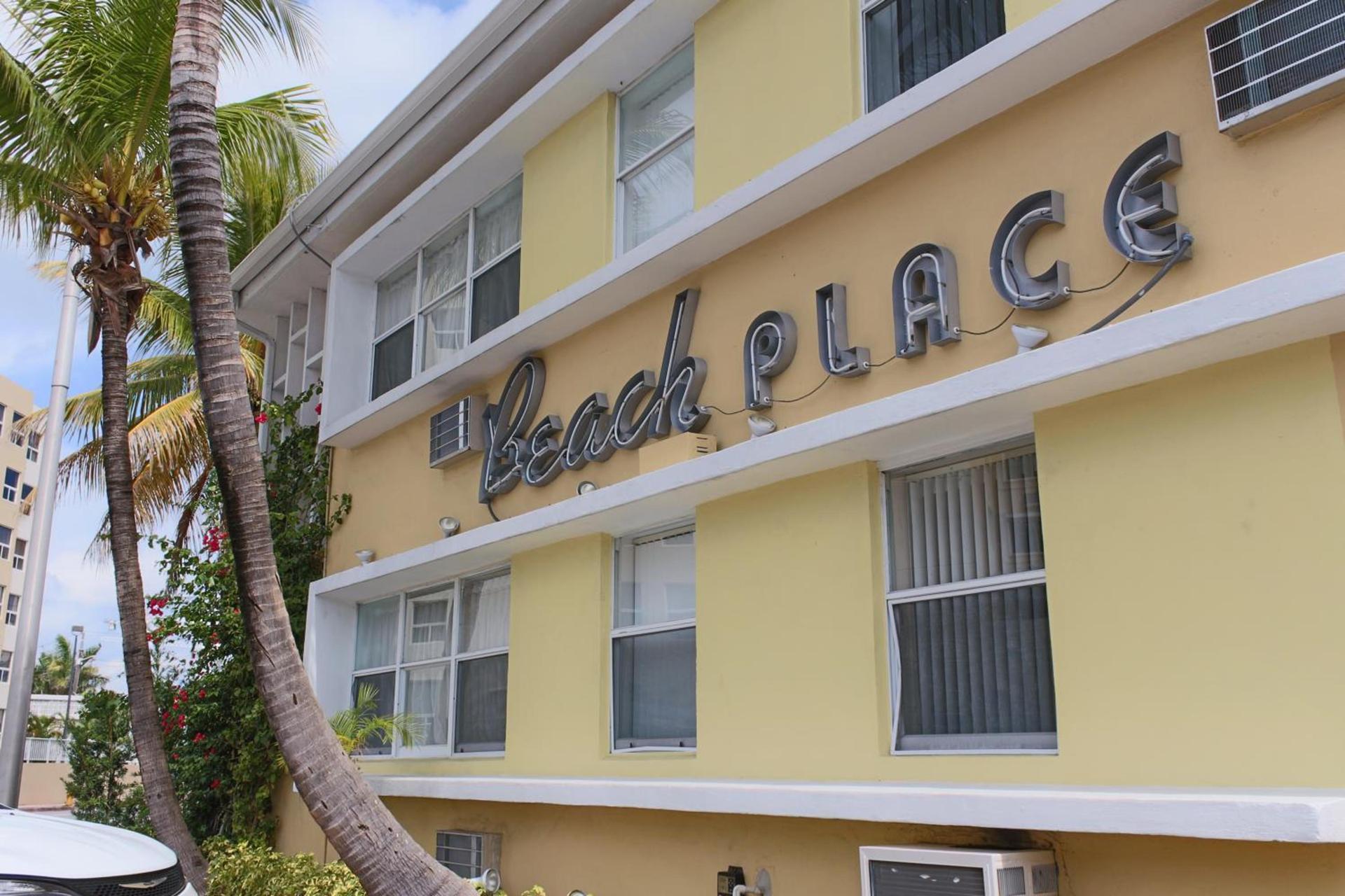 Beach Place Hotel photo 69