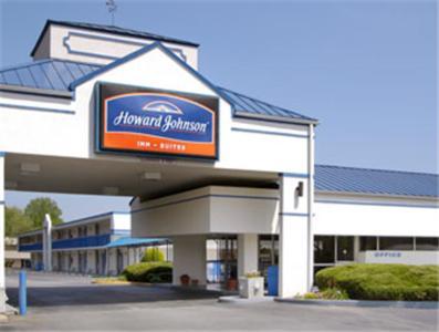 Howard Johnson by Wyndham Commerce GA photo 3