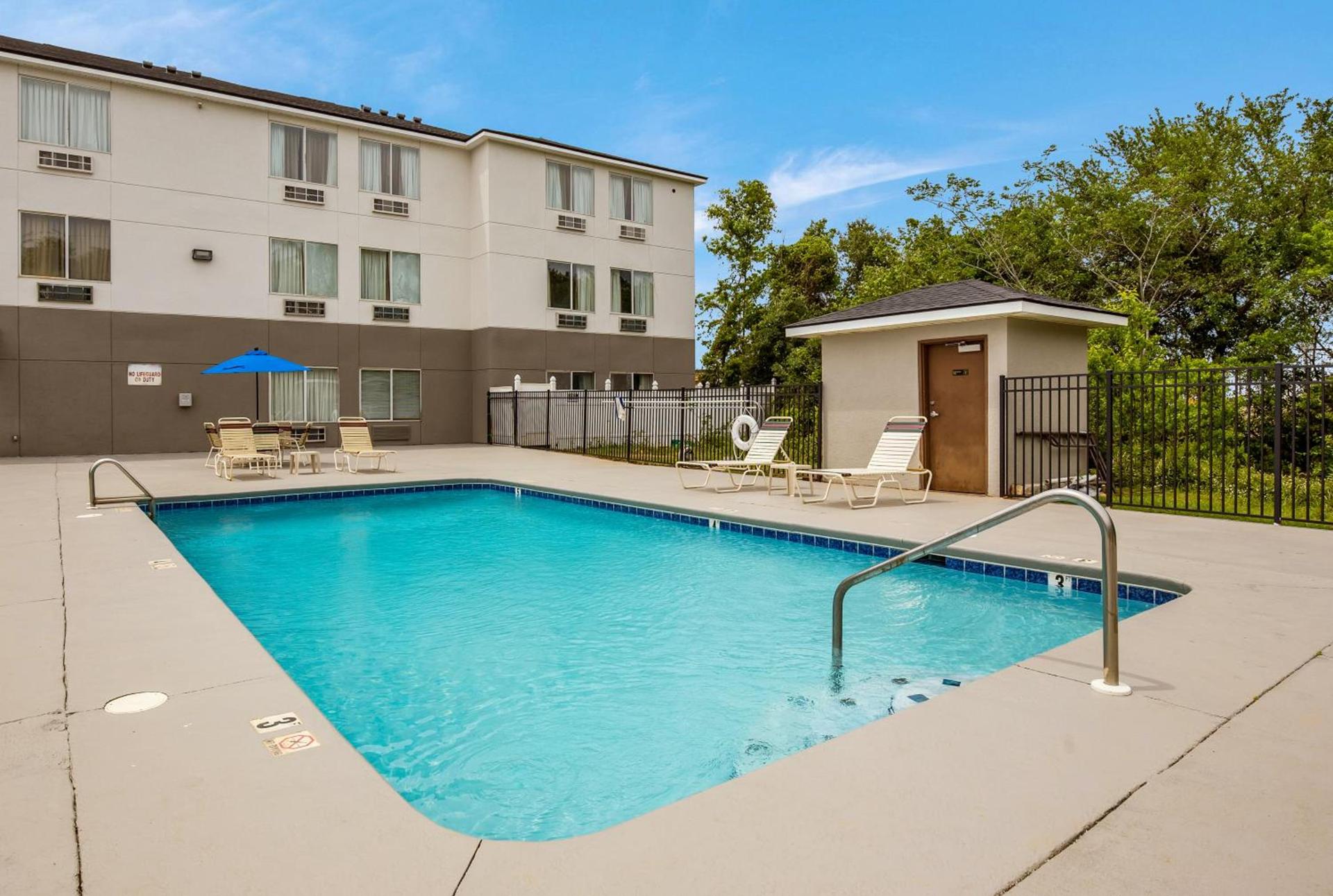 Sleep Inn & Suites Foley - Gulf Shores North photo 62