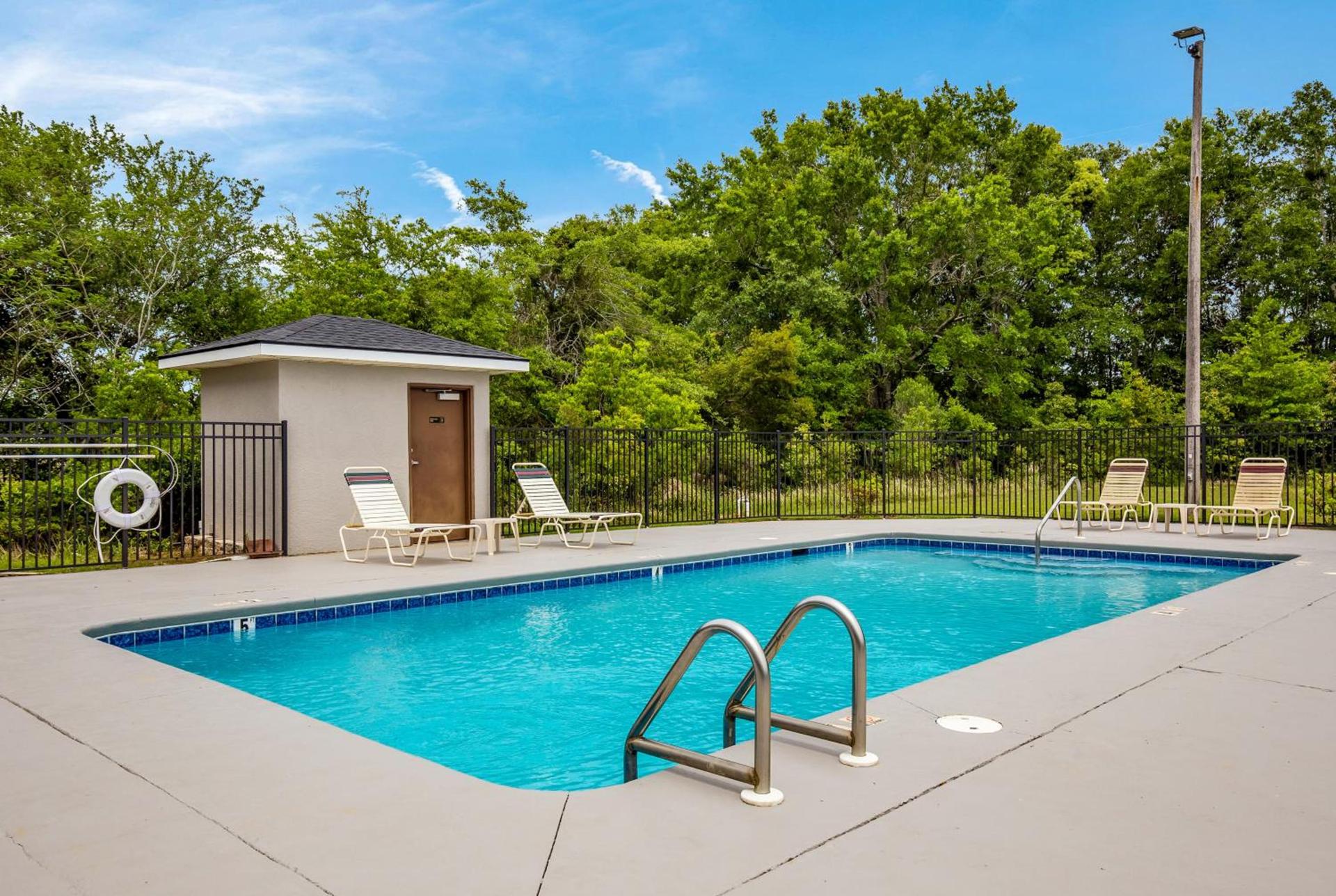 Sleep Inn & Suites Foley - Gulf Shores North photo 63