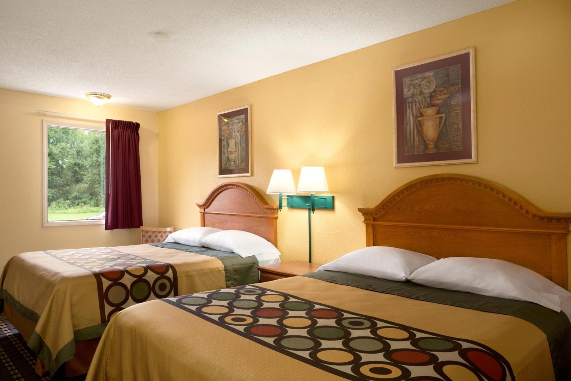 Super 8 by Wyndham Indianapolis-Southport Rd photo 28