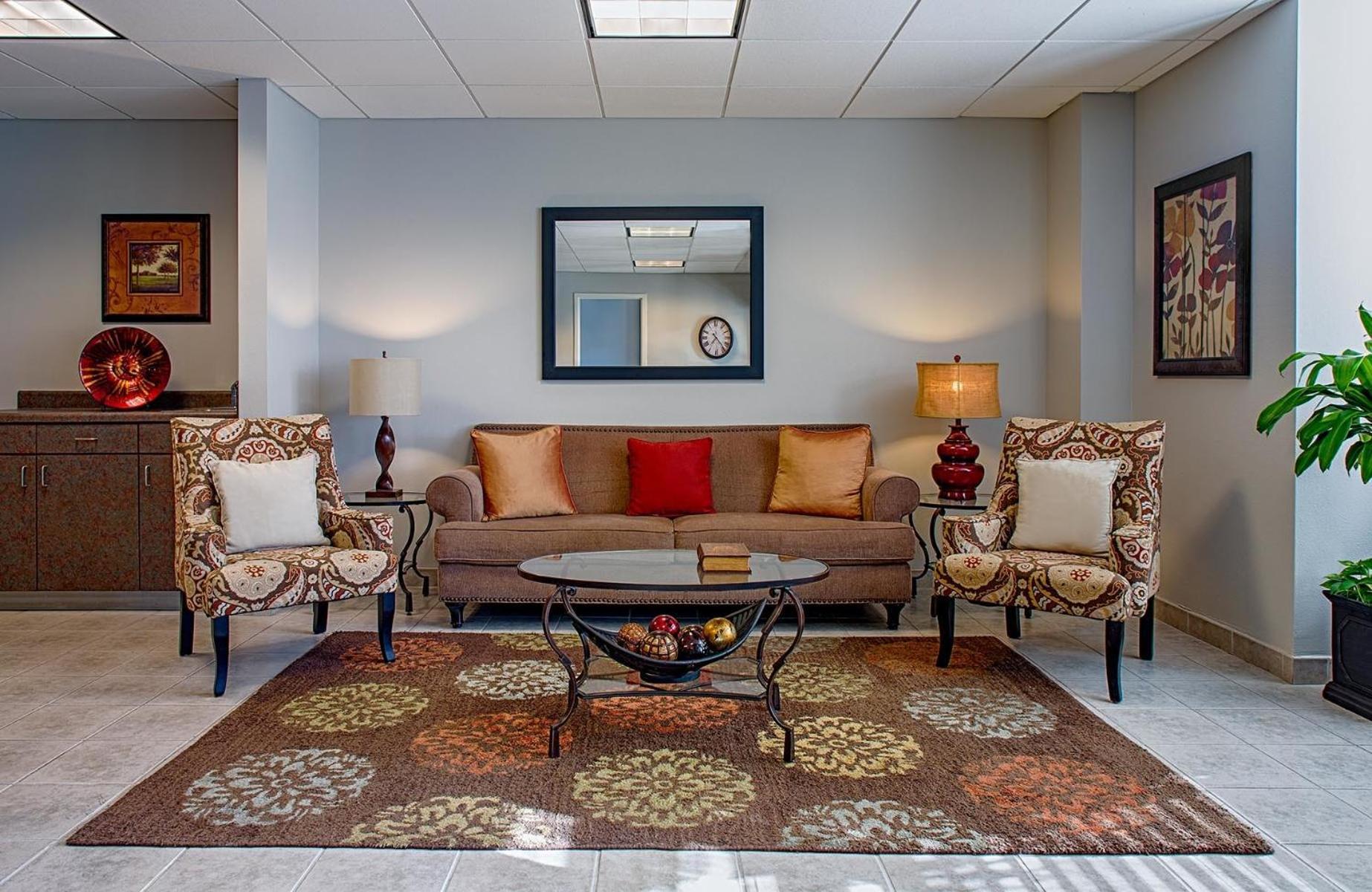 Federal City Inn & Suites photo 12