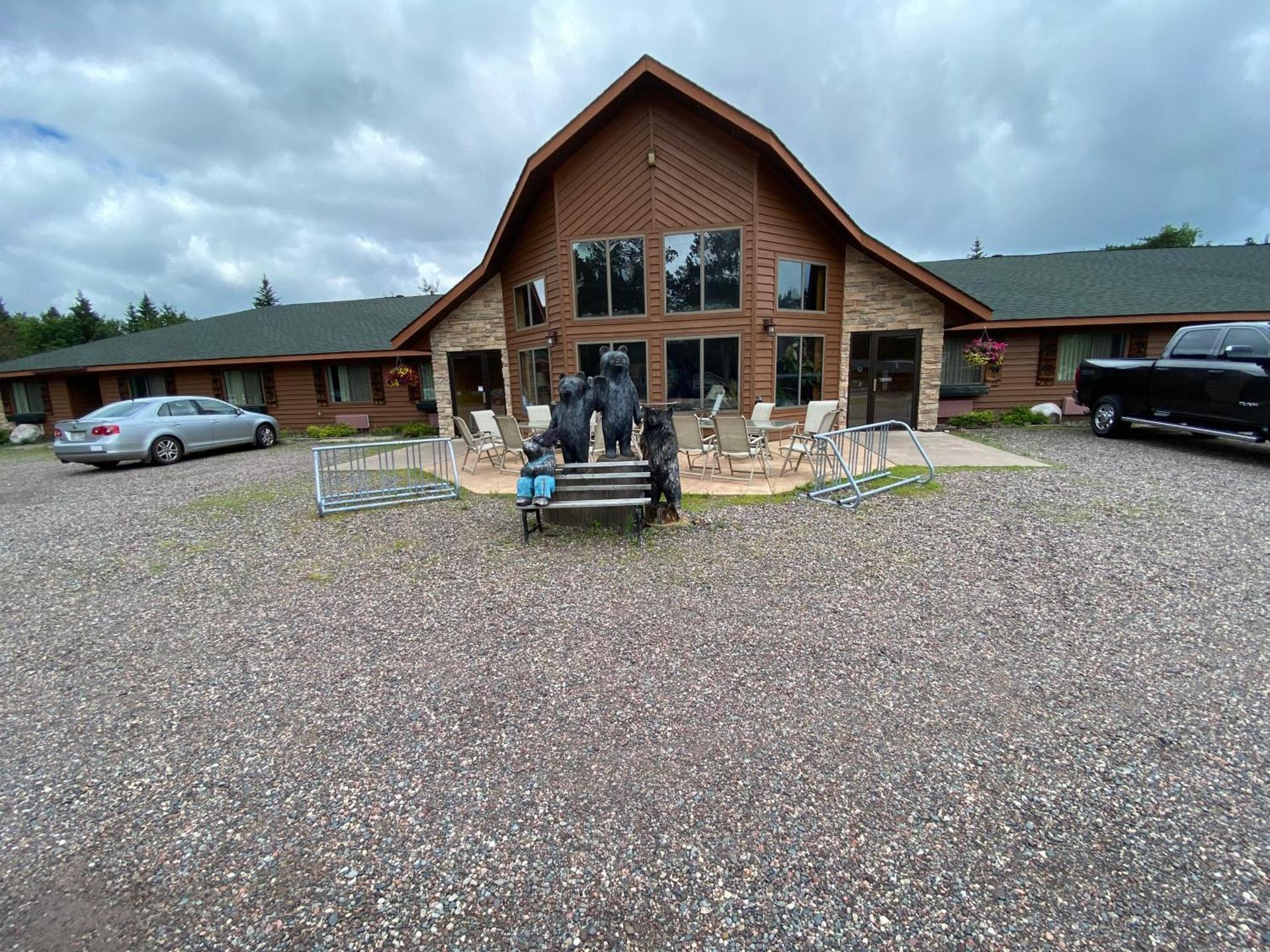 Boulder Bear Motor Lodge photo 23