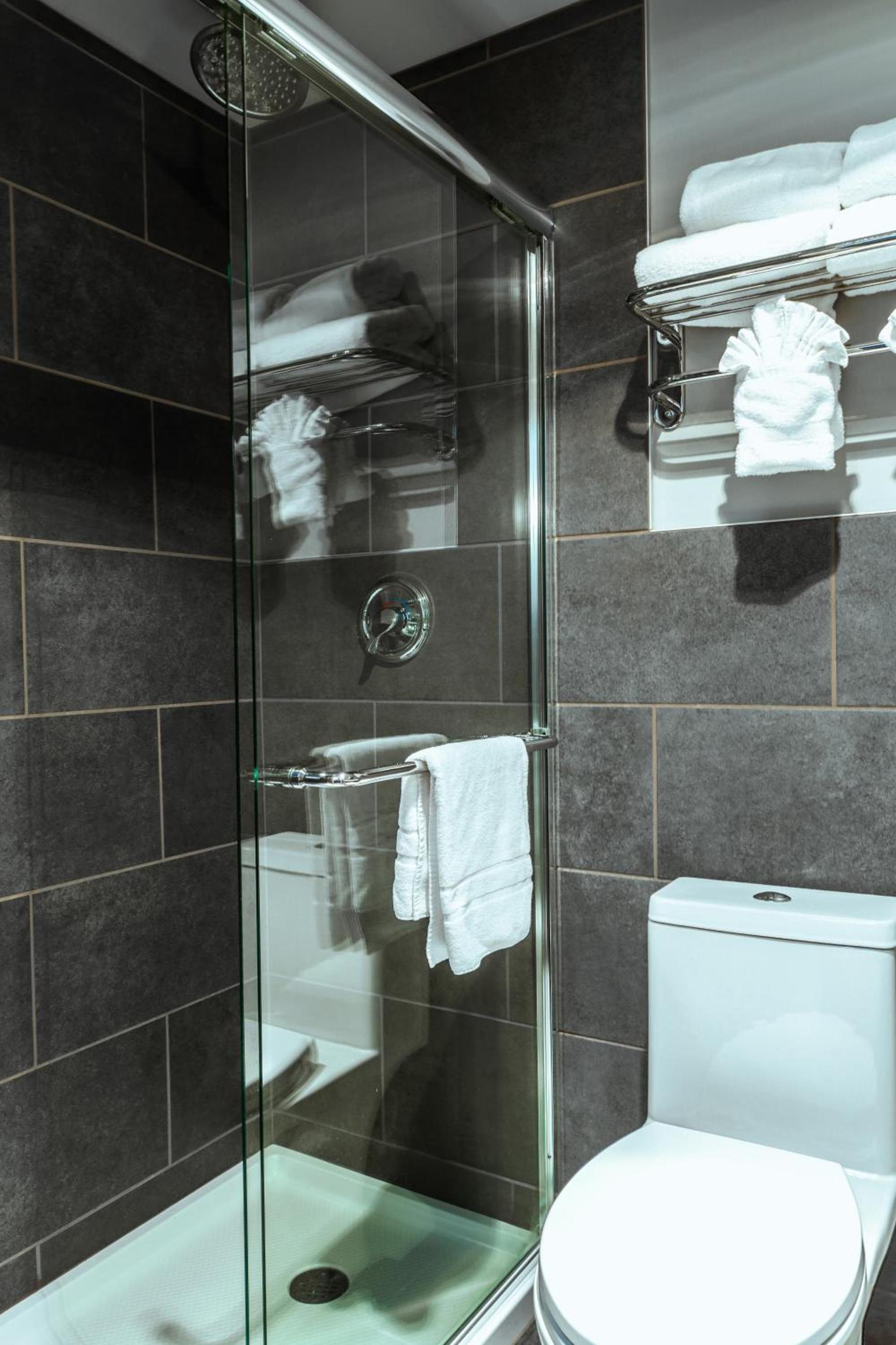 Ruby River Hotel photo 21