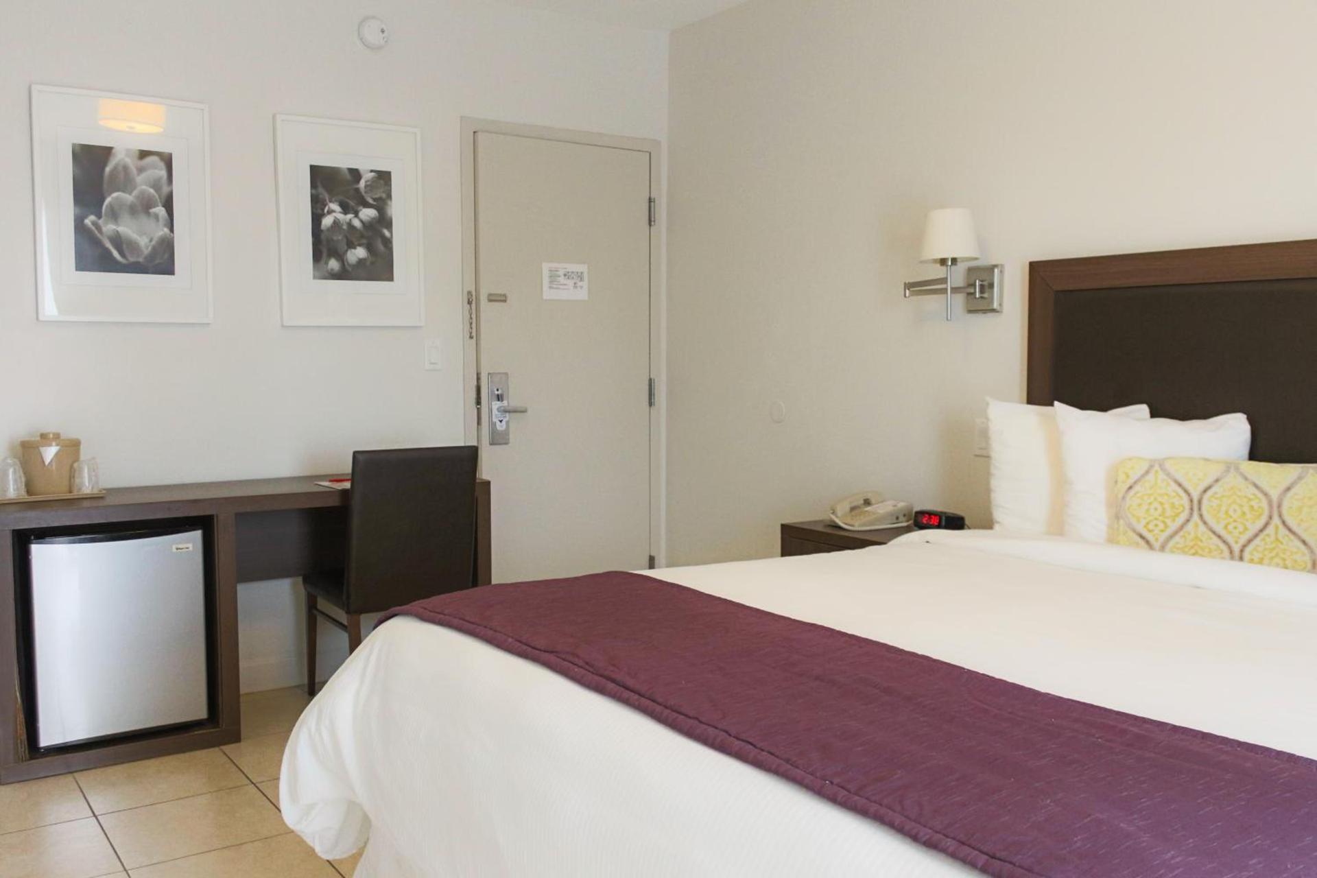 Collins Hotel photo 14