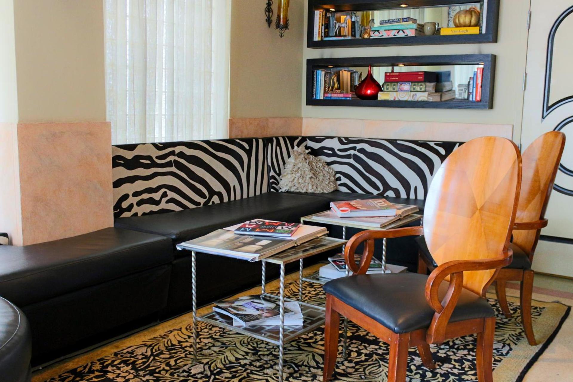 Riviera Suites photo 15