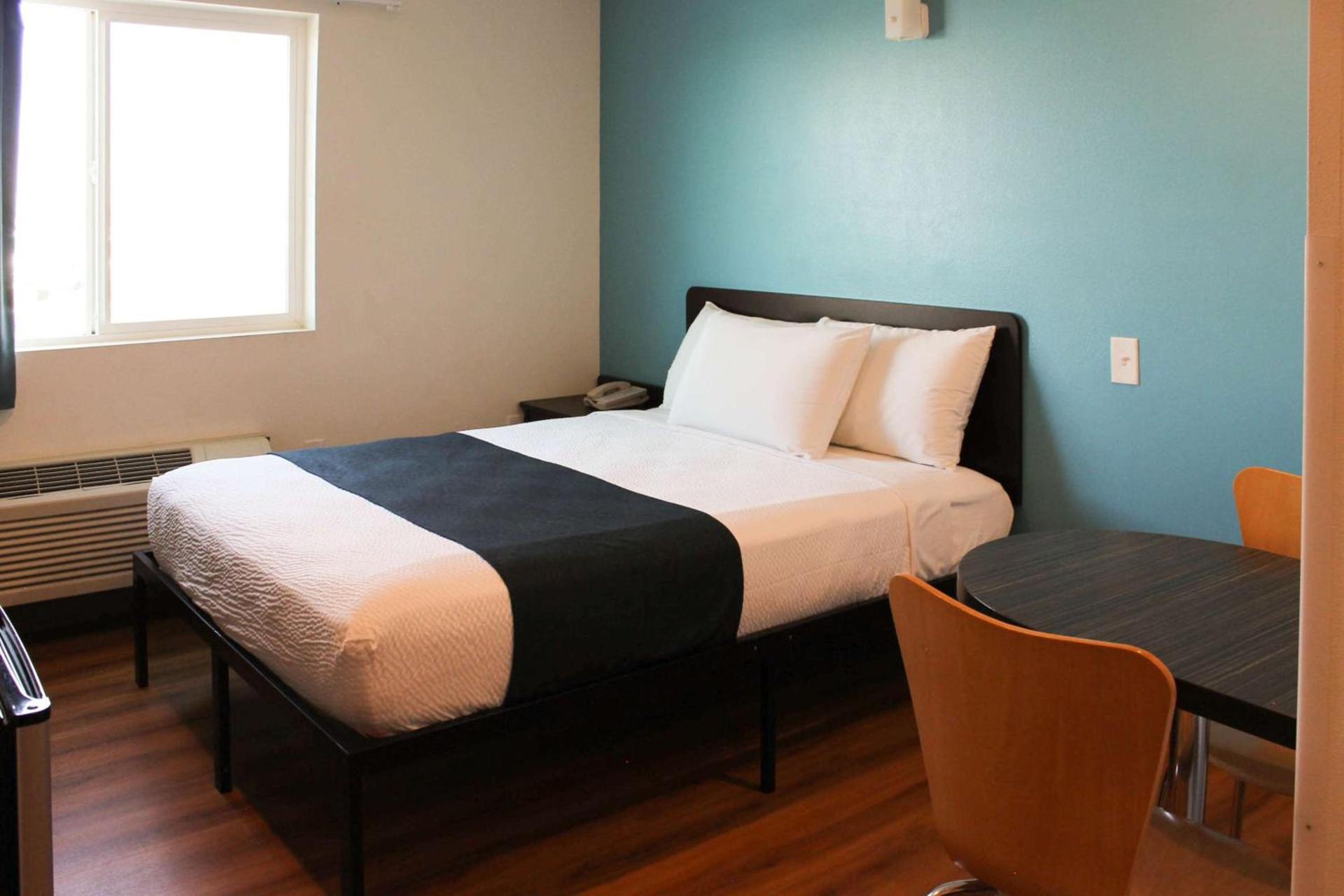 Motel 6 Rexburg, ID photo 28