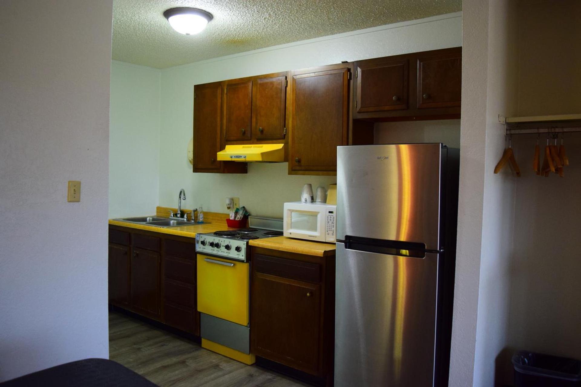 Super 8 by Wyndham Newcastle photo 20