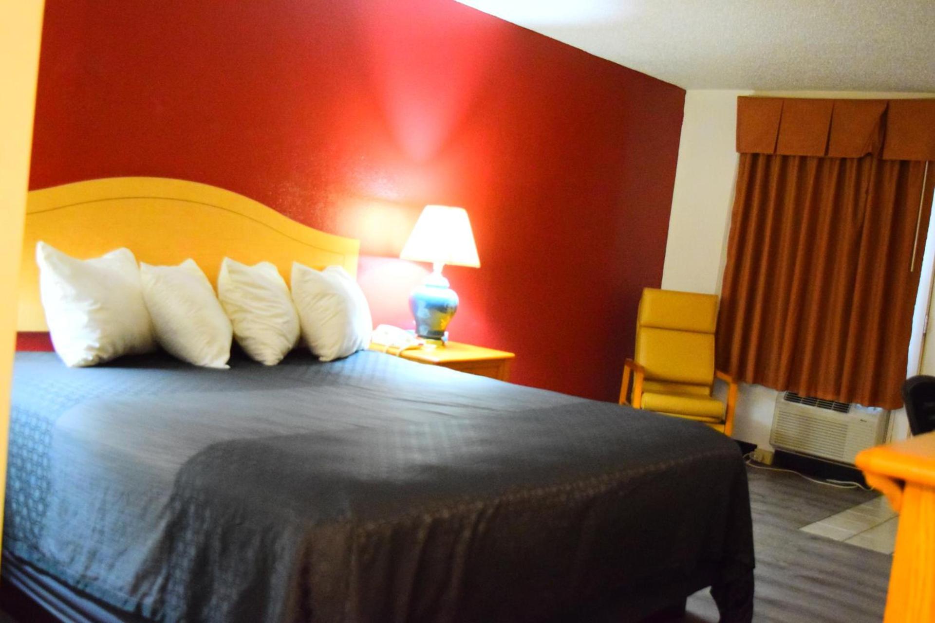 Super 8 by Wyndham Newcastle photo 23