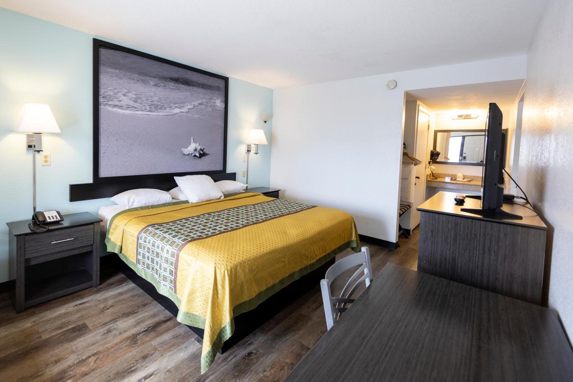 Ocean Breeze Inn photo 11