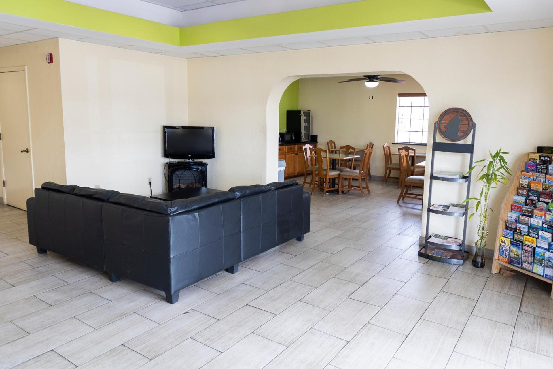 Ocean Breeze Inn photo 12