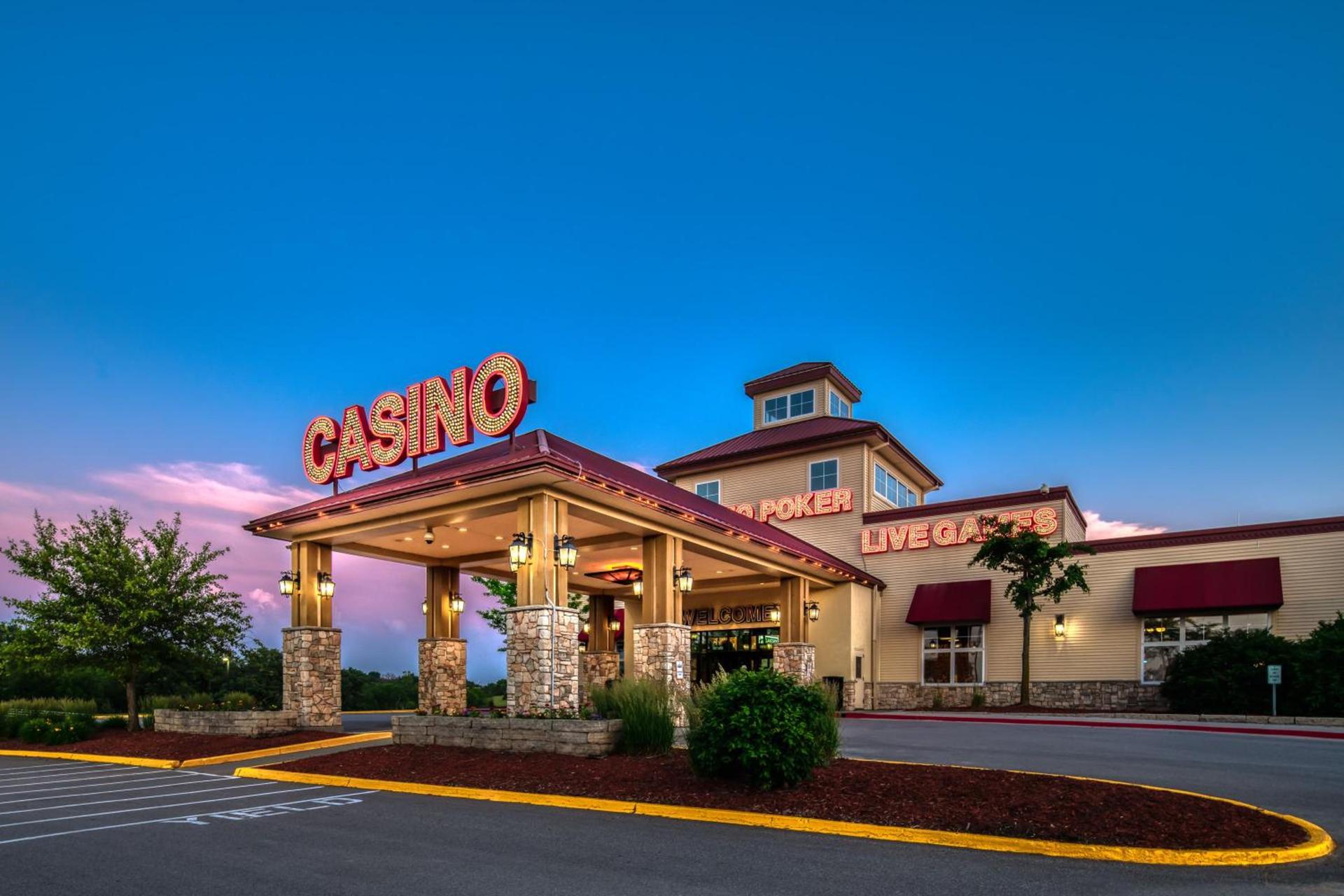 Lakeside Hotel Casino, a Travelodge by Wyndham photo 30
