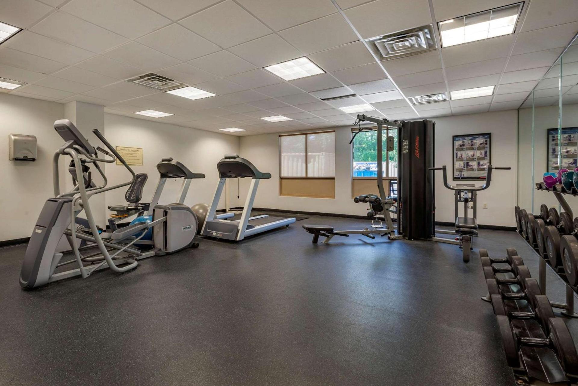 MainStay Suites Horsham - Philadelphia photo 8
