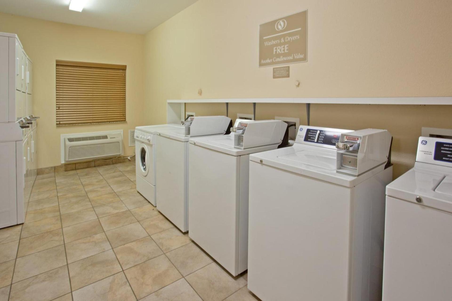 Candlewood Suites Houston Medical Center by IHG photo 12