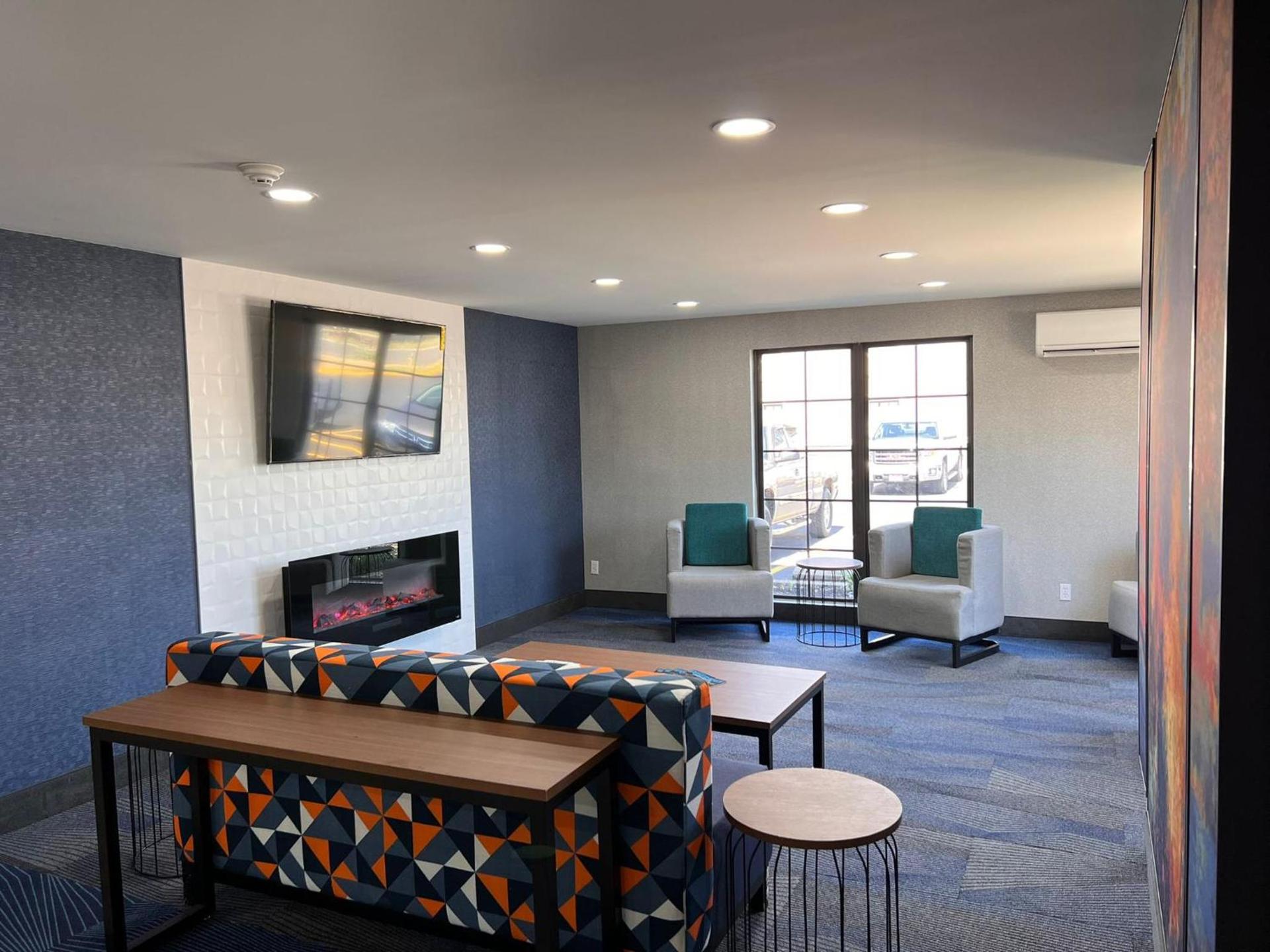 La Quinta Inn Lexington-Horse Park photo 42