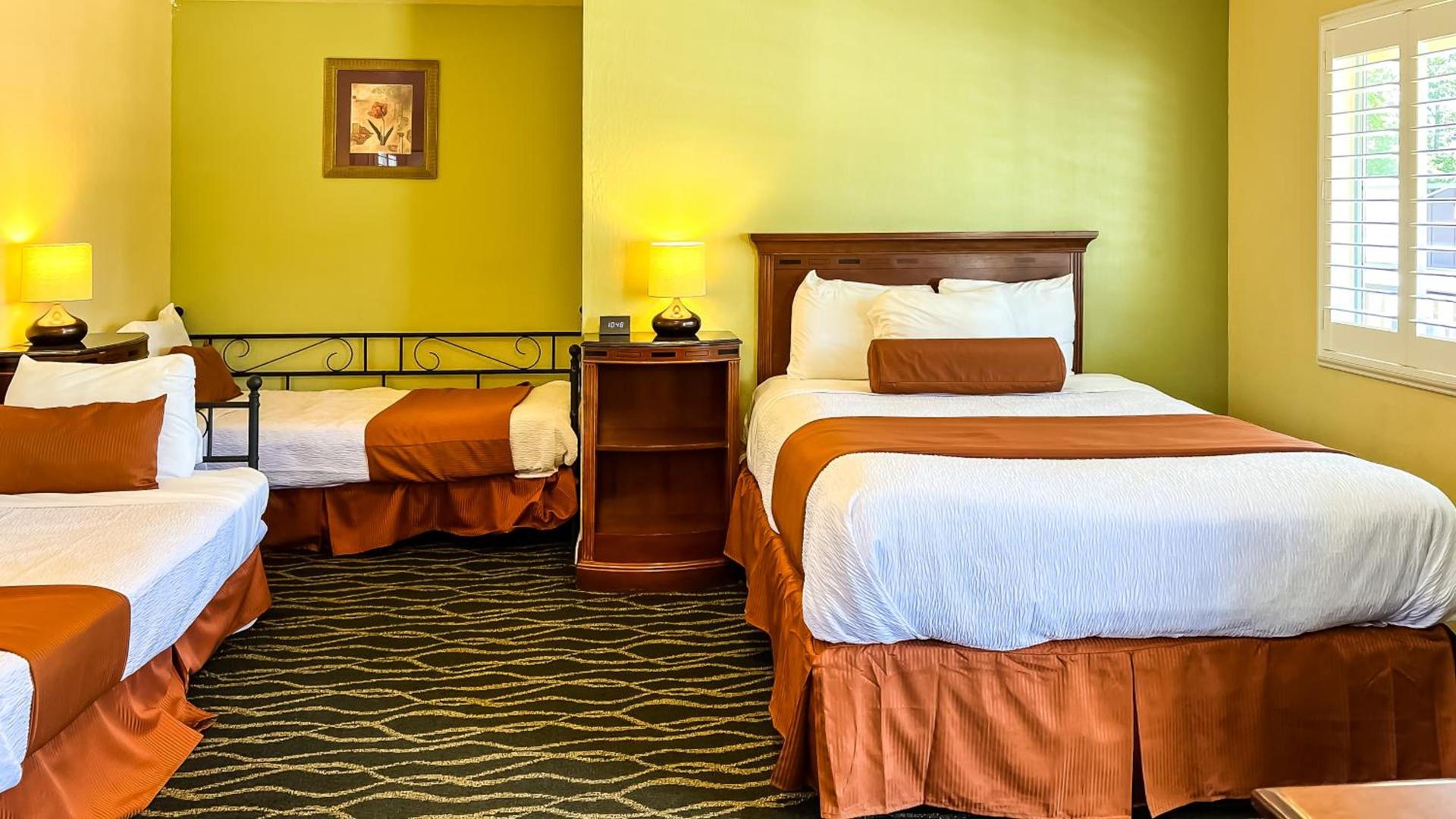 The Old West Inn photo 33