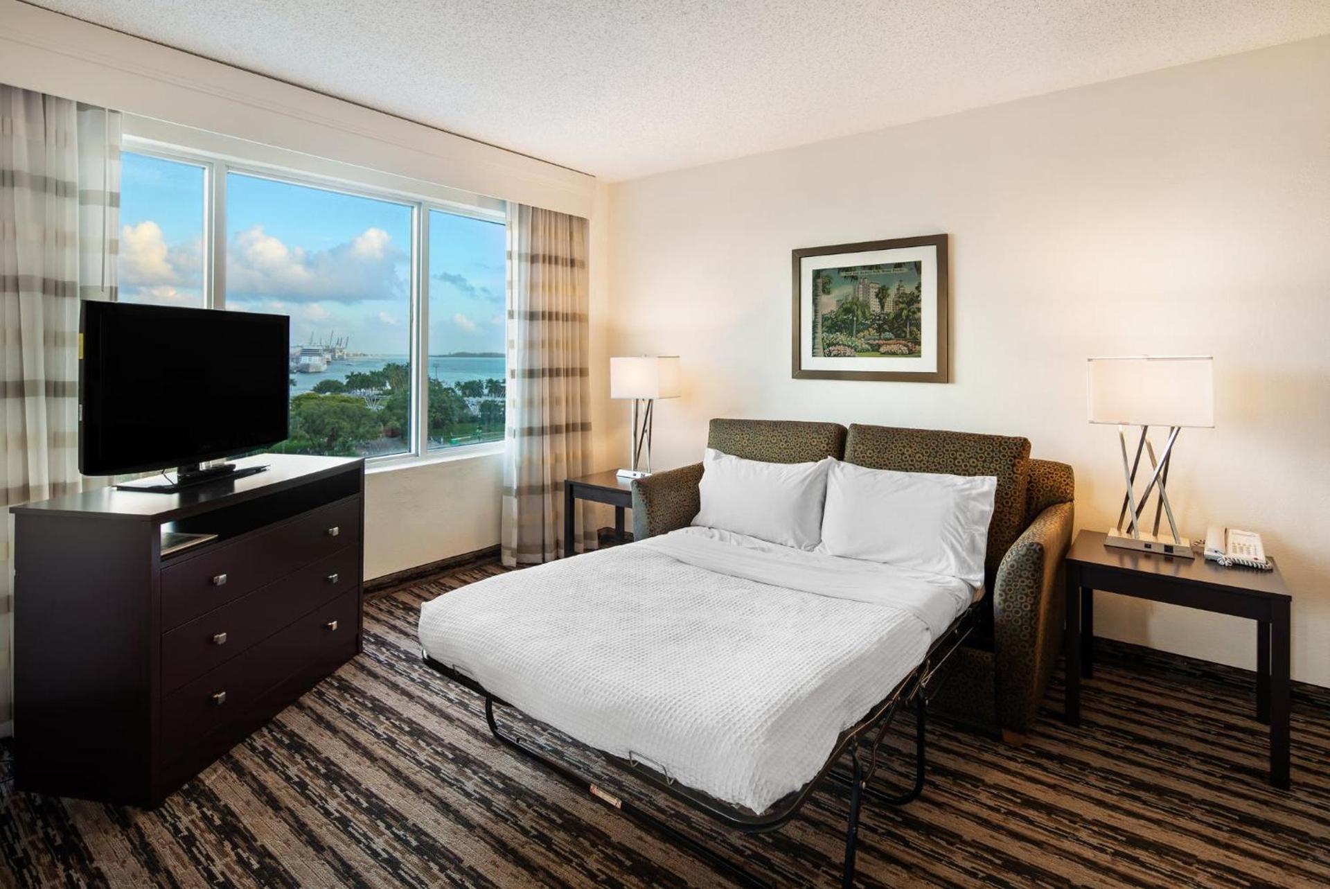 Holiday Inn Hotel Port of Miami-Downtown by IHG photo 40