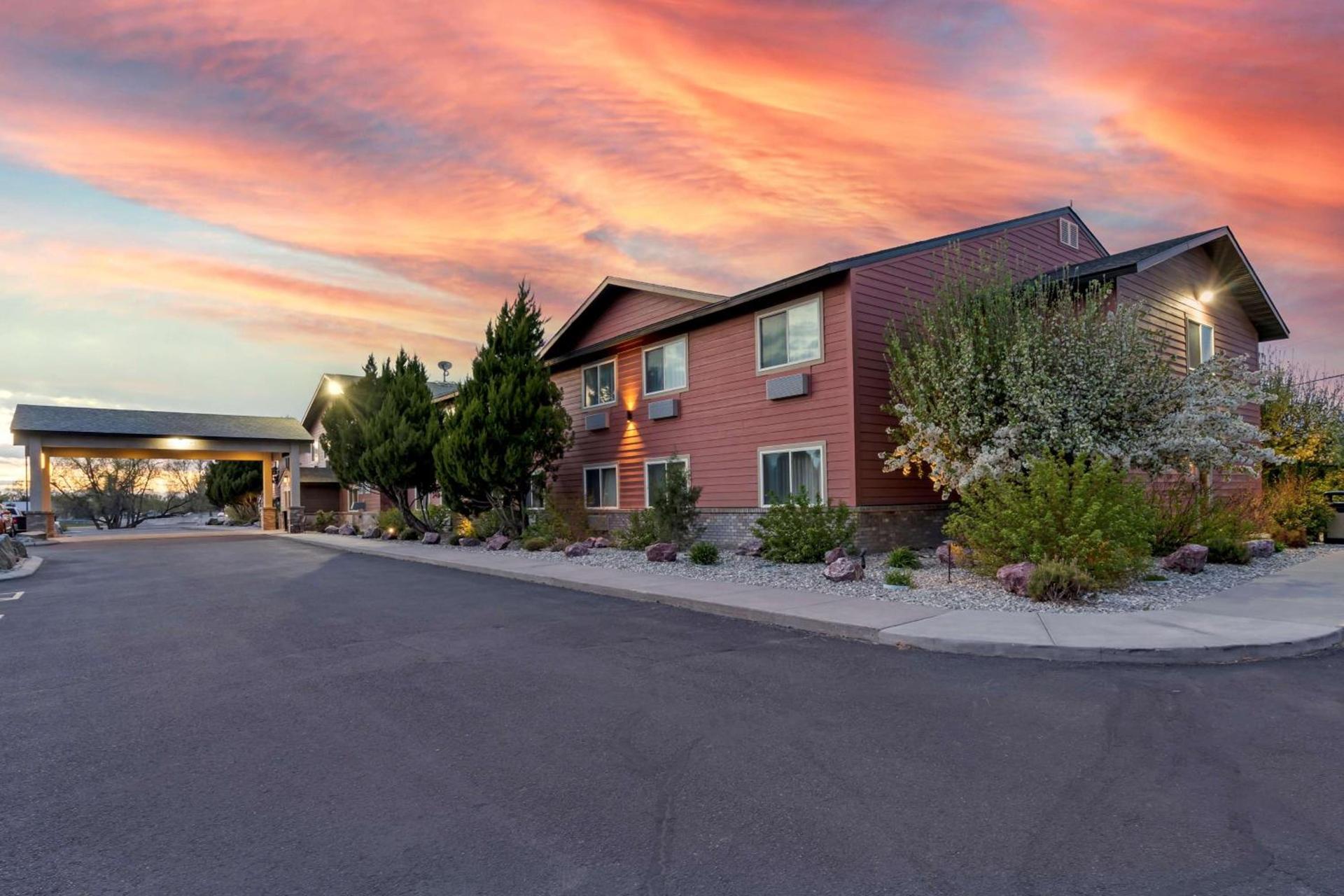 Best Western Blackfoot Inn photo 1