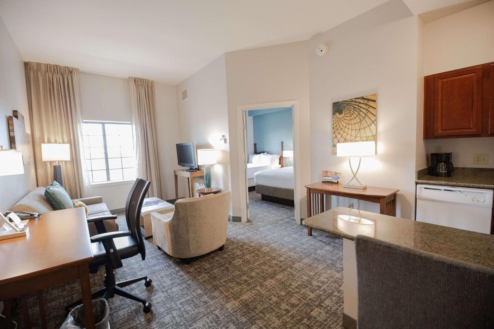 Sonesta ES Suites Baton Rouge University at Southgate photo 6