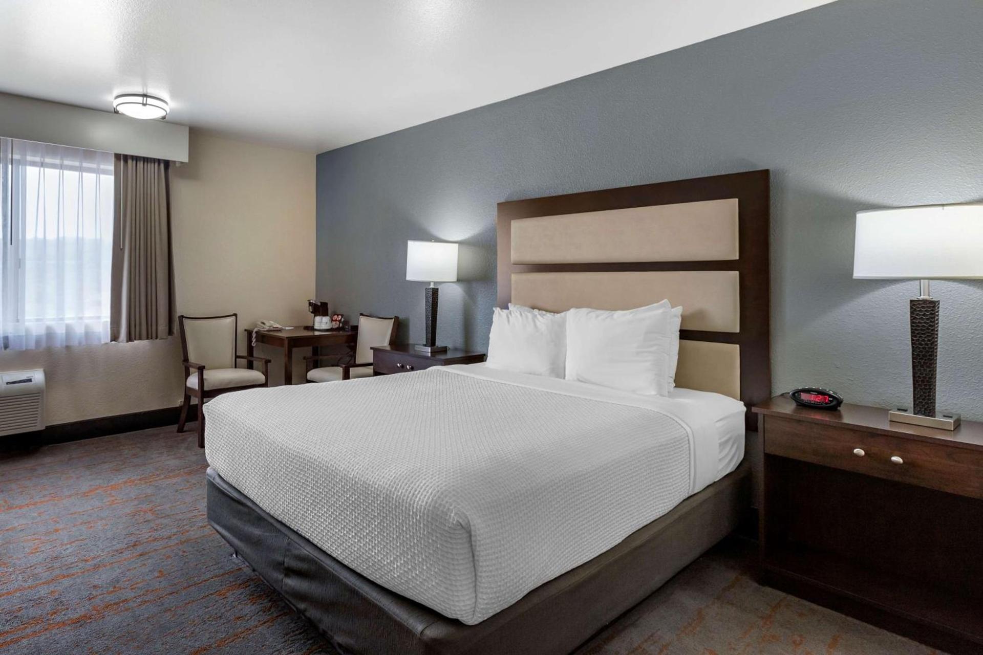 Best Western Sunridge Inn & Conference Center photo 10