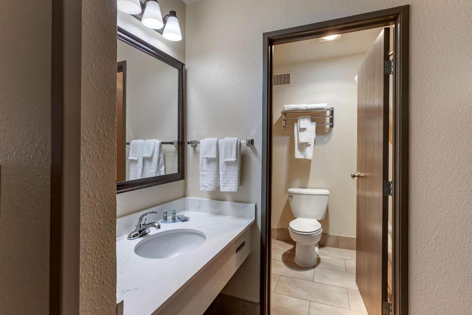 Best Western Sunridge Inn & Conference Center photo 28